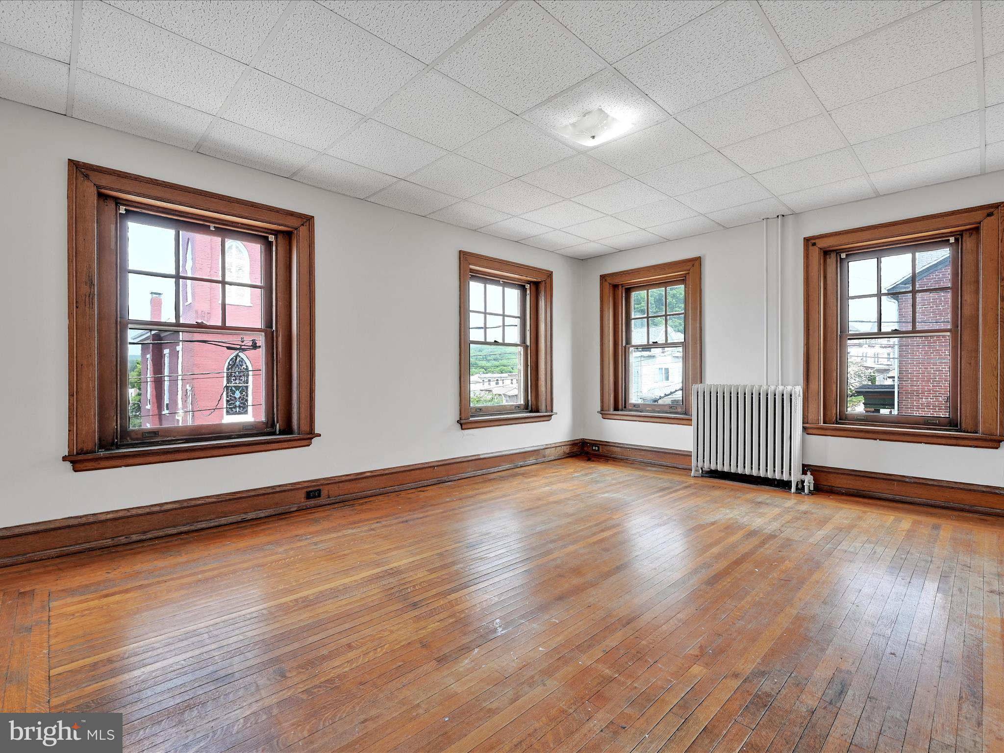 216 E Main STREET