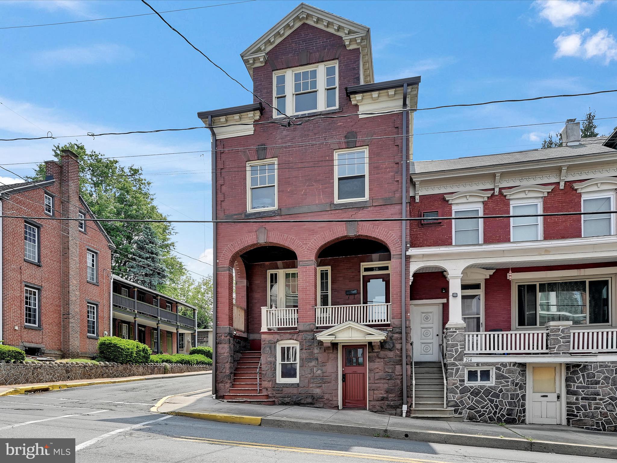 216 E Main STREET