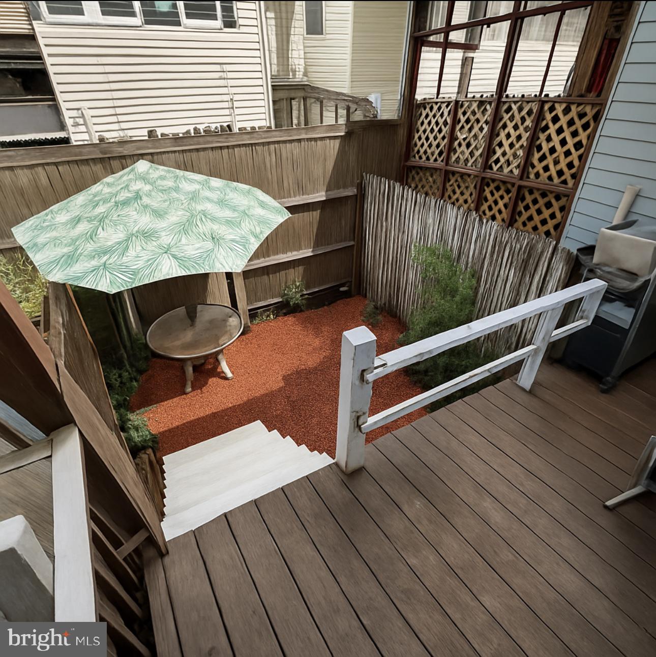 107 W Spruce St