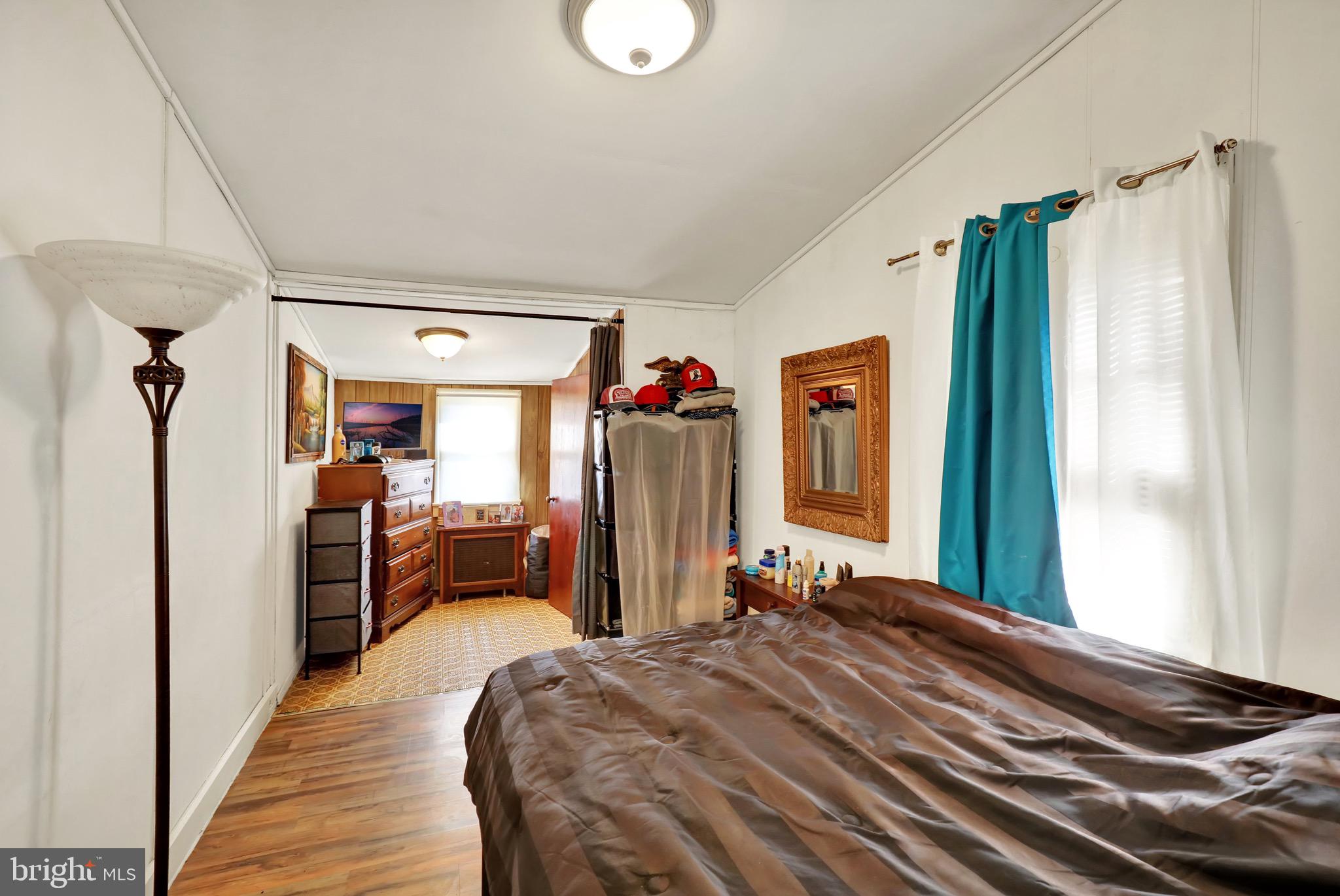 336 LAKE FRONT DRIVE