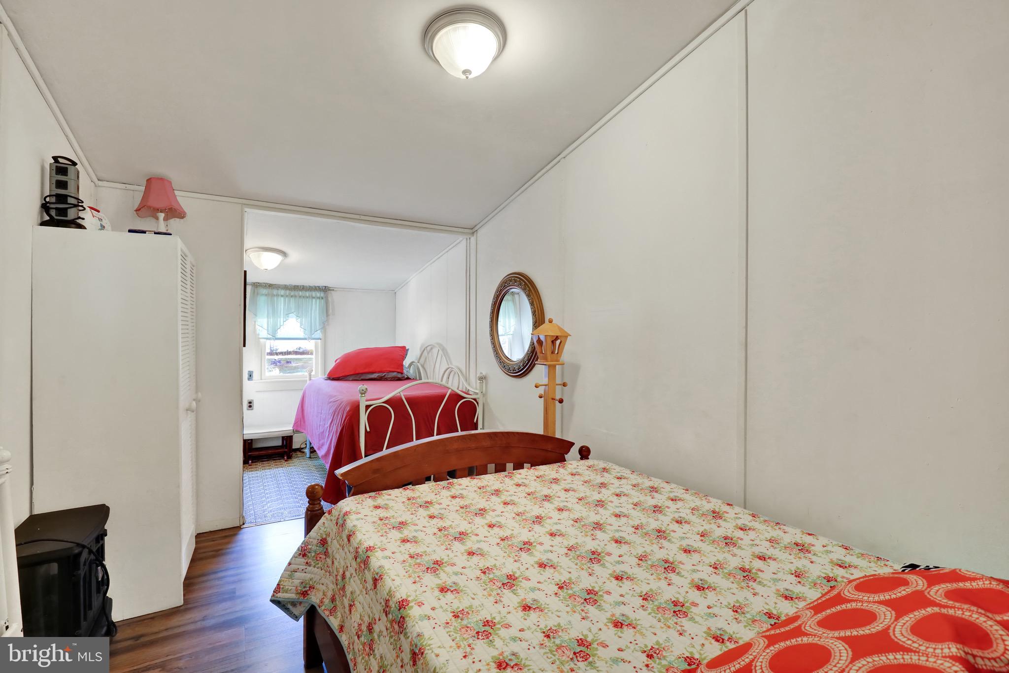 336 LAKE FRONT DRIVE