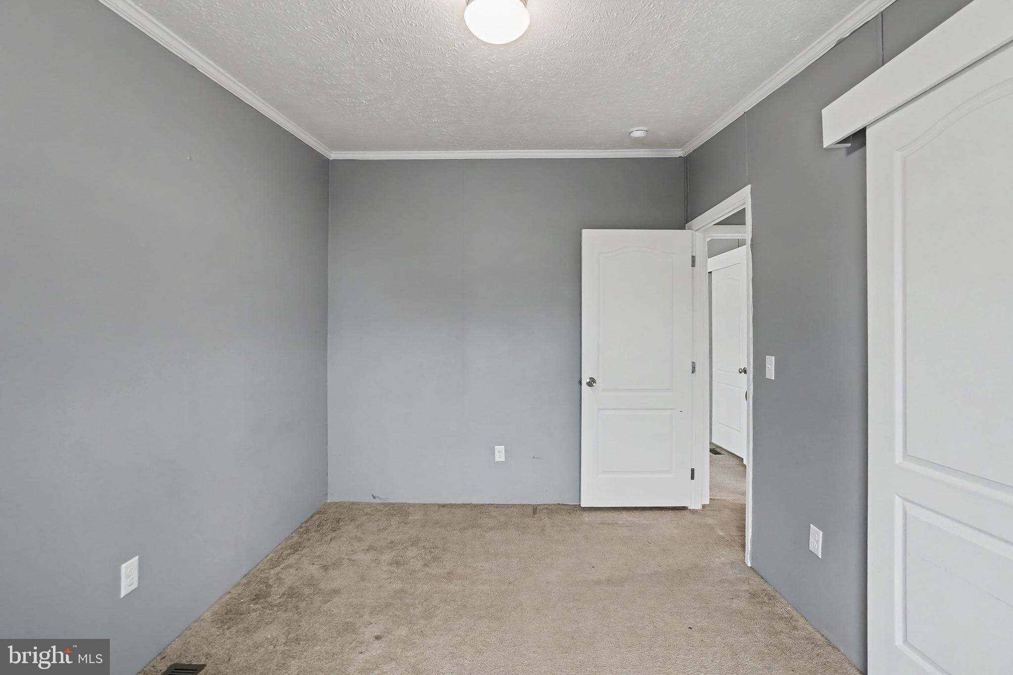 13 FRIEDEN MANOR C