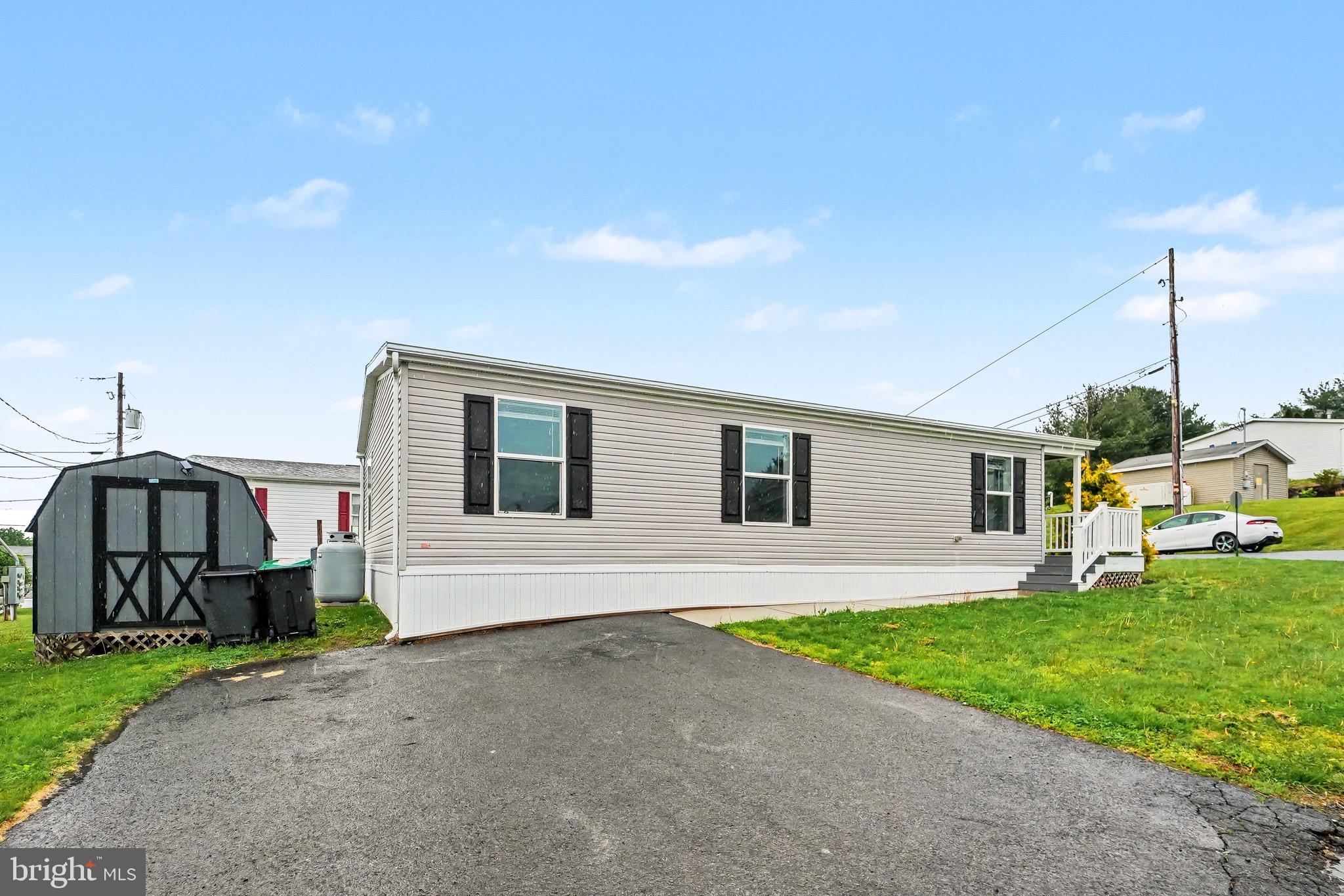 13 FRIEDEN MANOR C