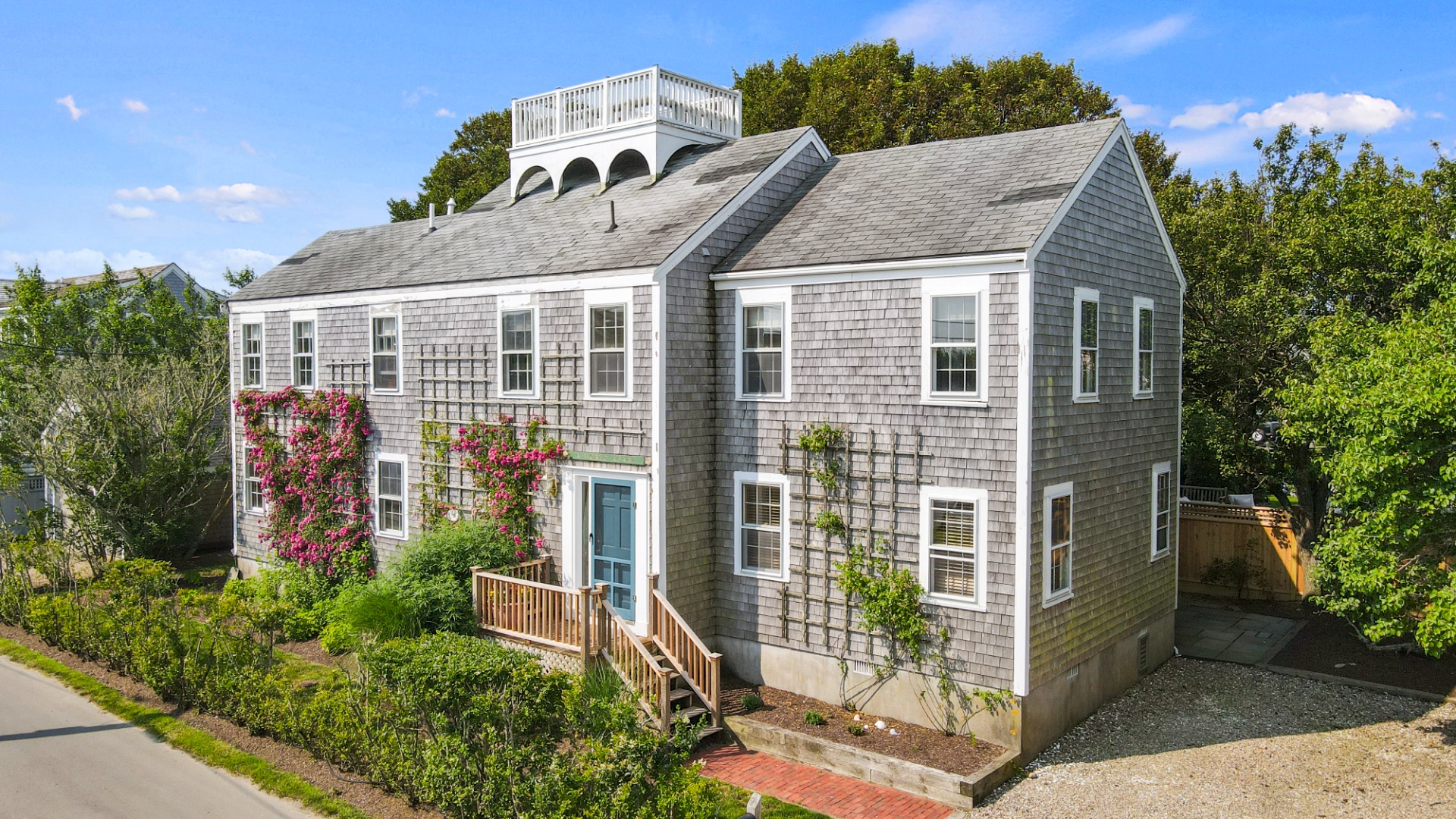 12 Willard Street