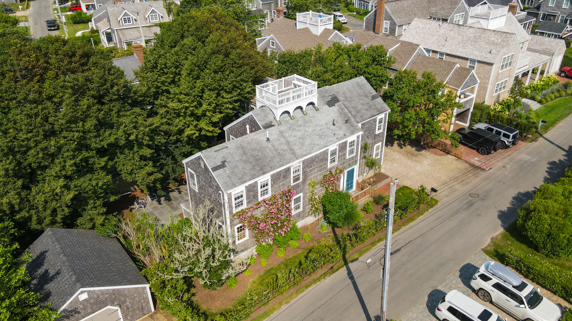 12 Willard Street