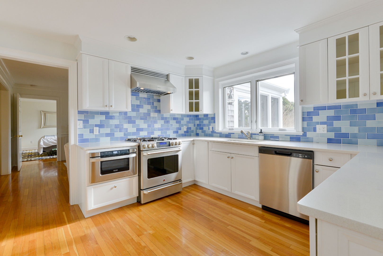 16 Gladlands Avenue