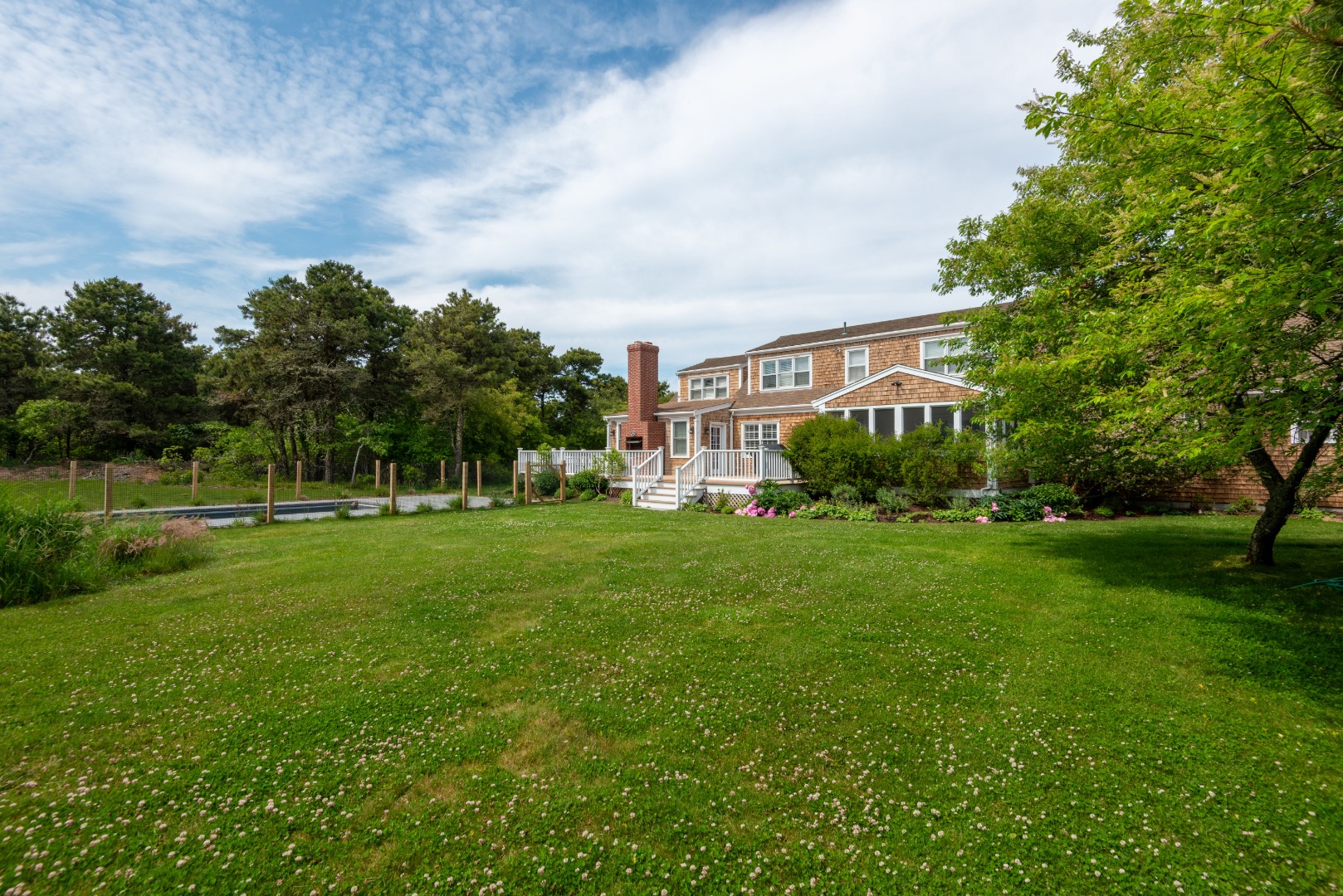 16 Gladlands Avenue
