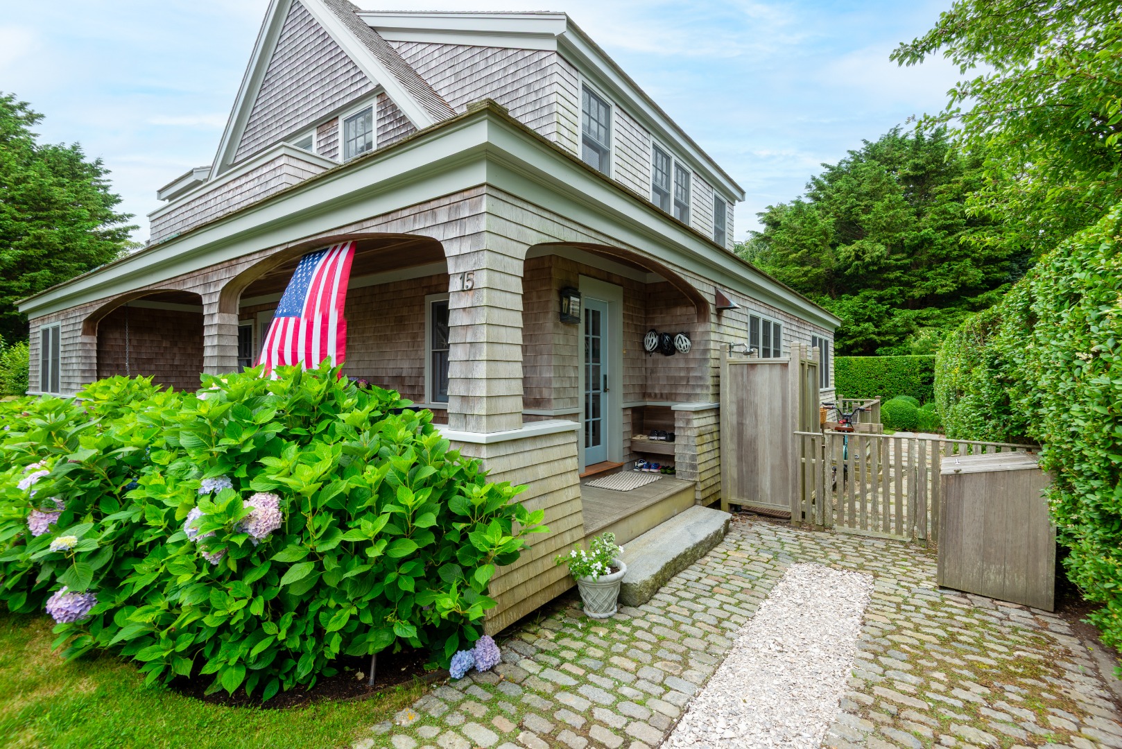 15 Cottage Avenue