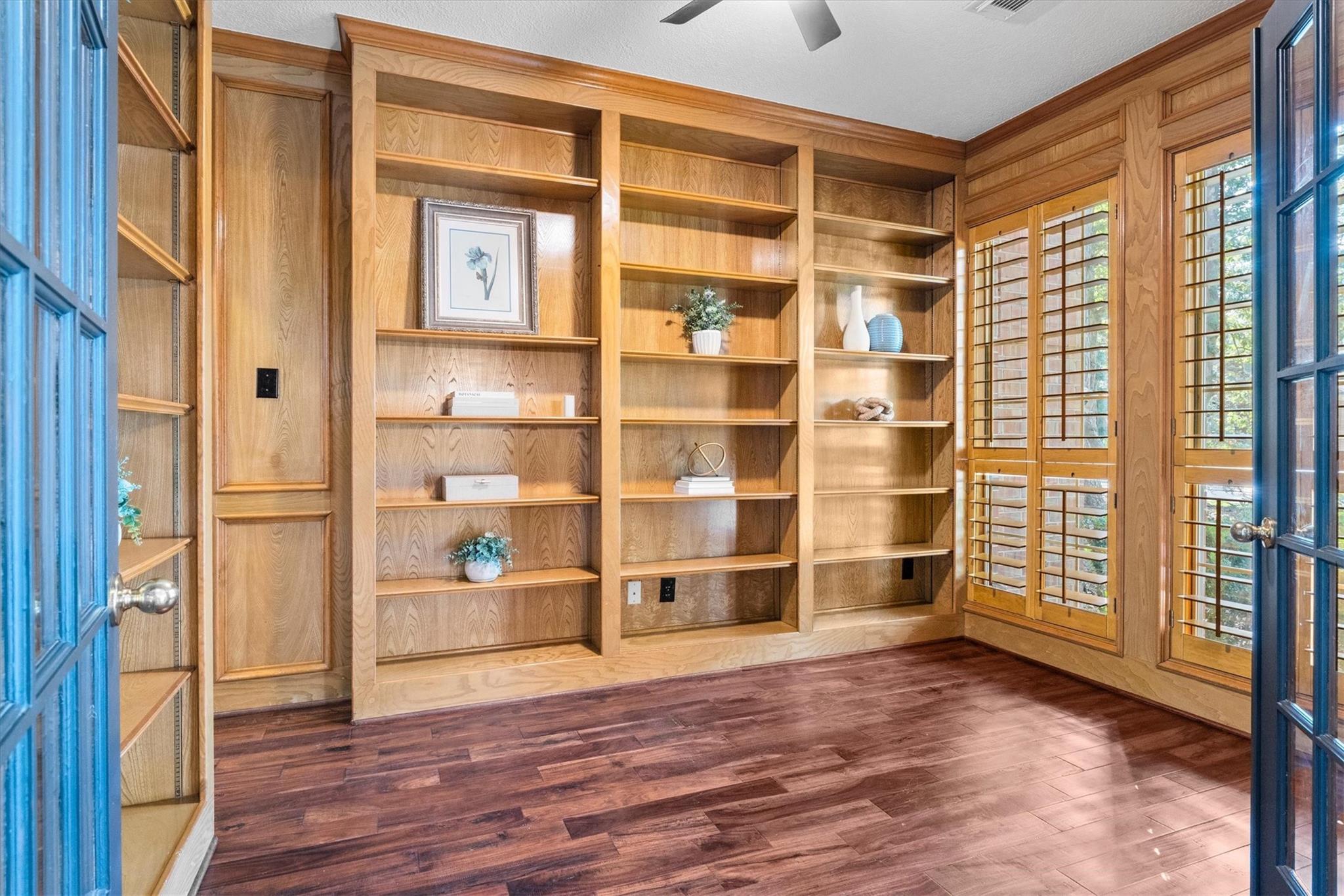 19 Lantana Trail