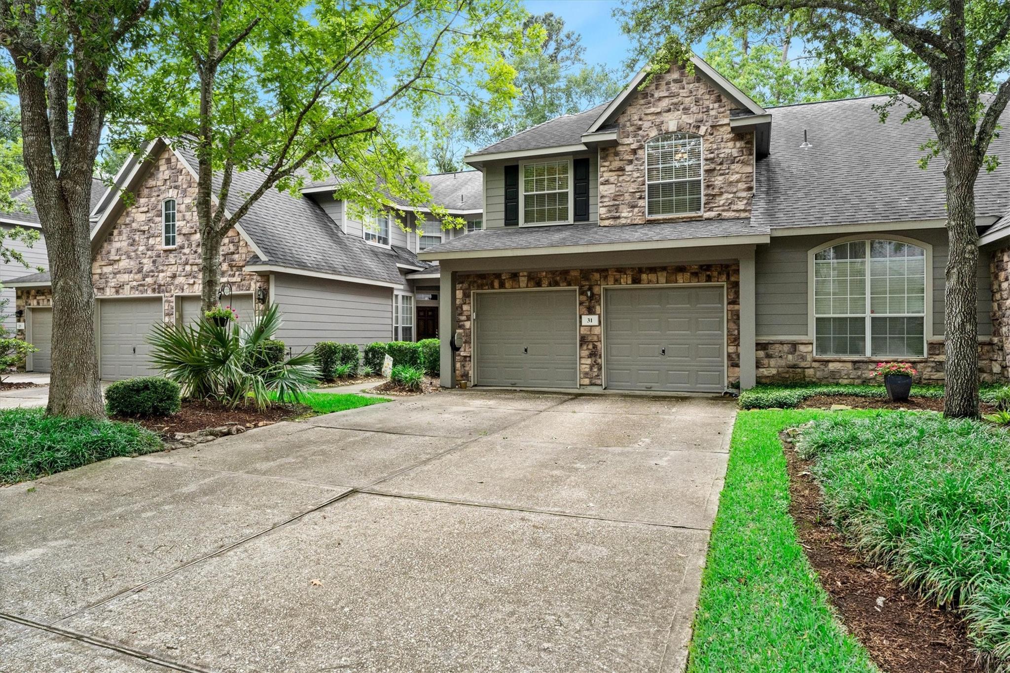 31 Endor Forest Place