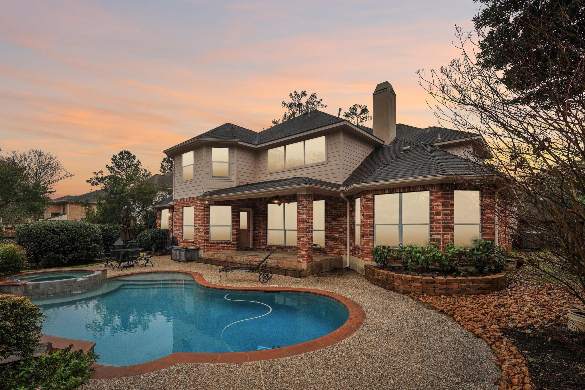 182 N Hazelcrest Circle