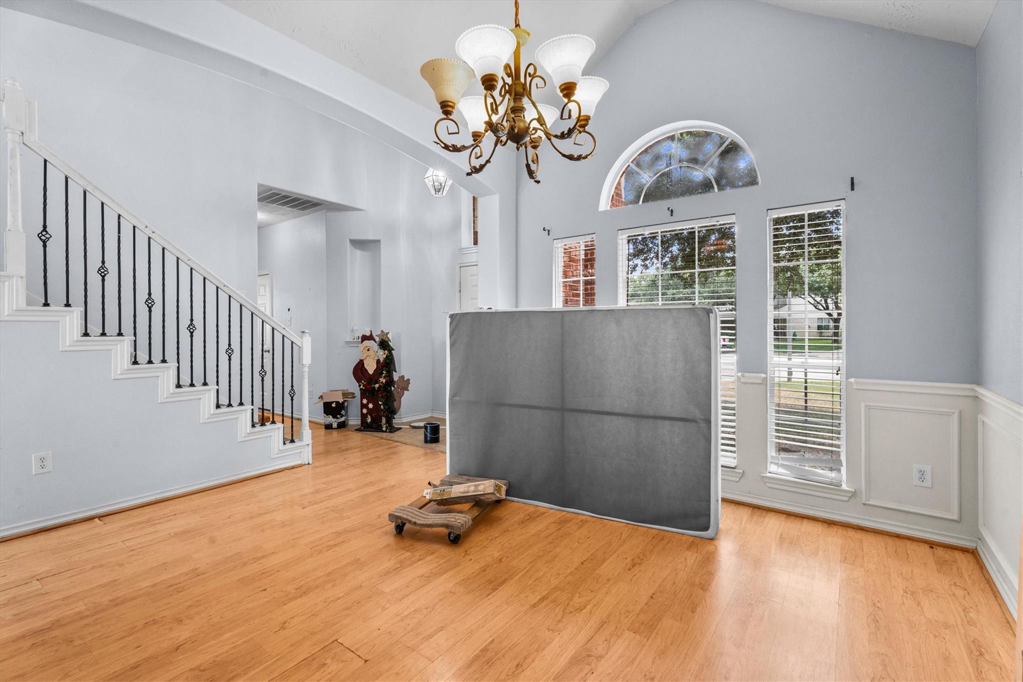 8214 Creekside Willow Court