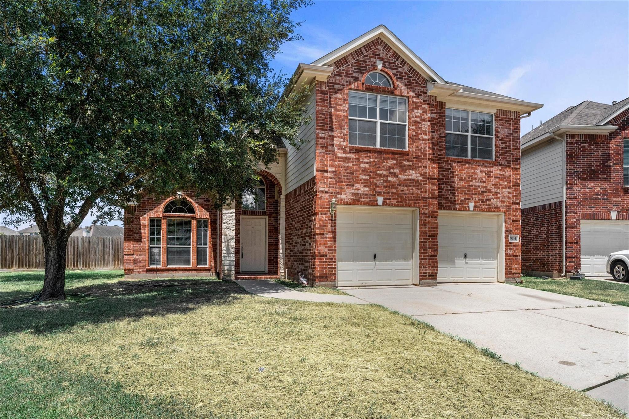 8214 Creekside Willow Court
