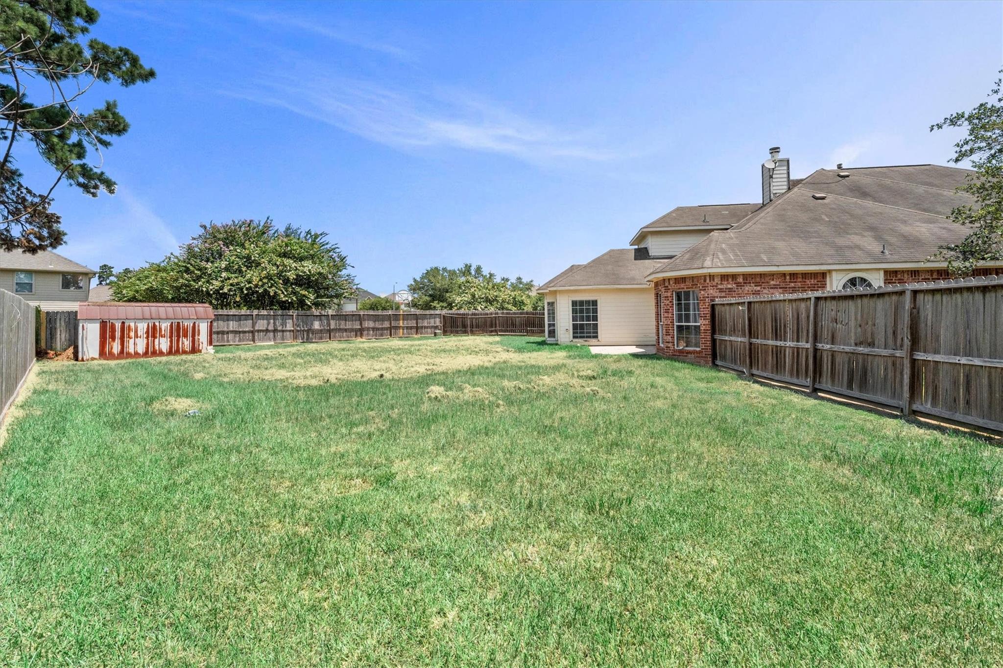 8214 Creekside Willow Court