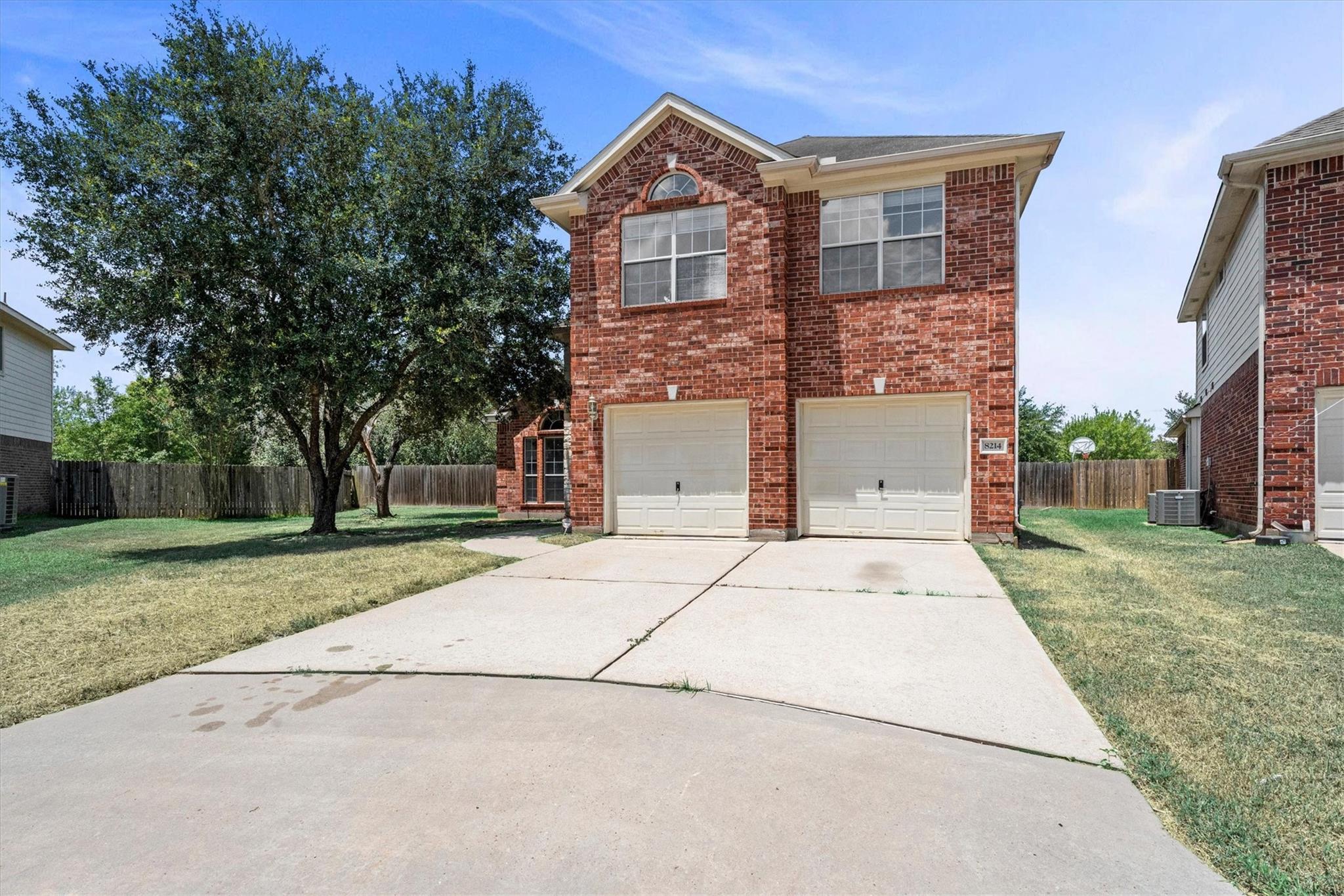 8214 Creekside Willow Court