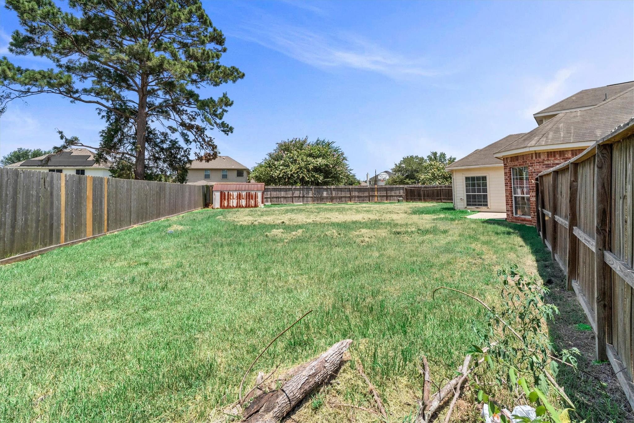 8214 Creekside Willow Court