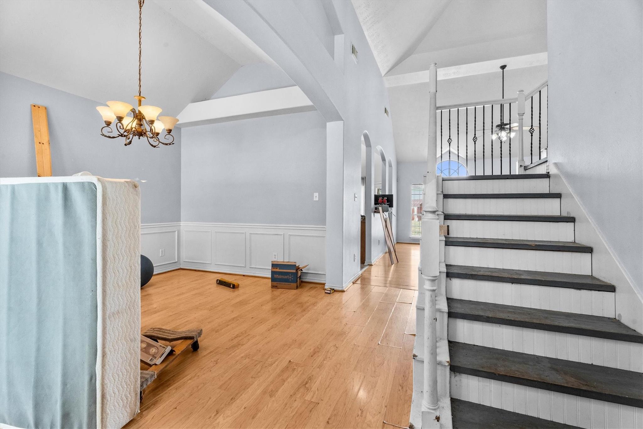 8214 Creekside Willow Court