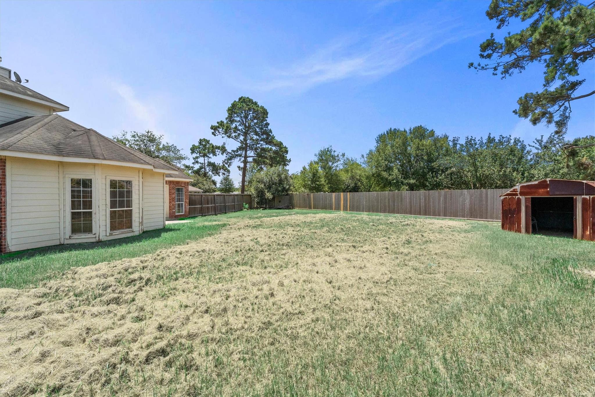 8214 Creekside Willow Court