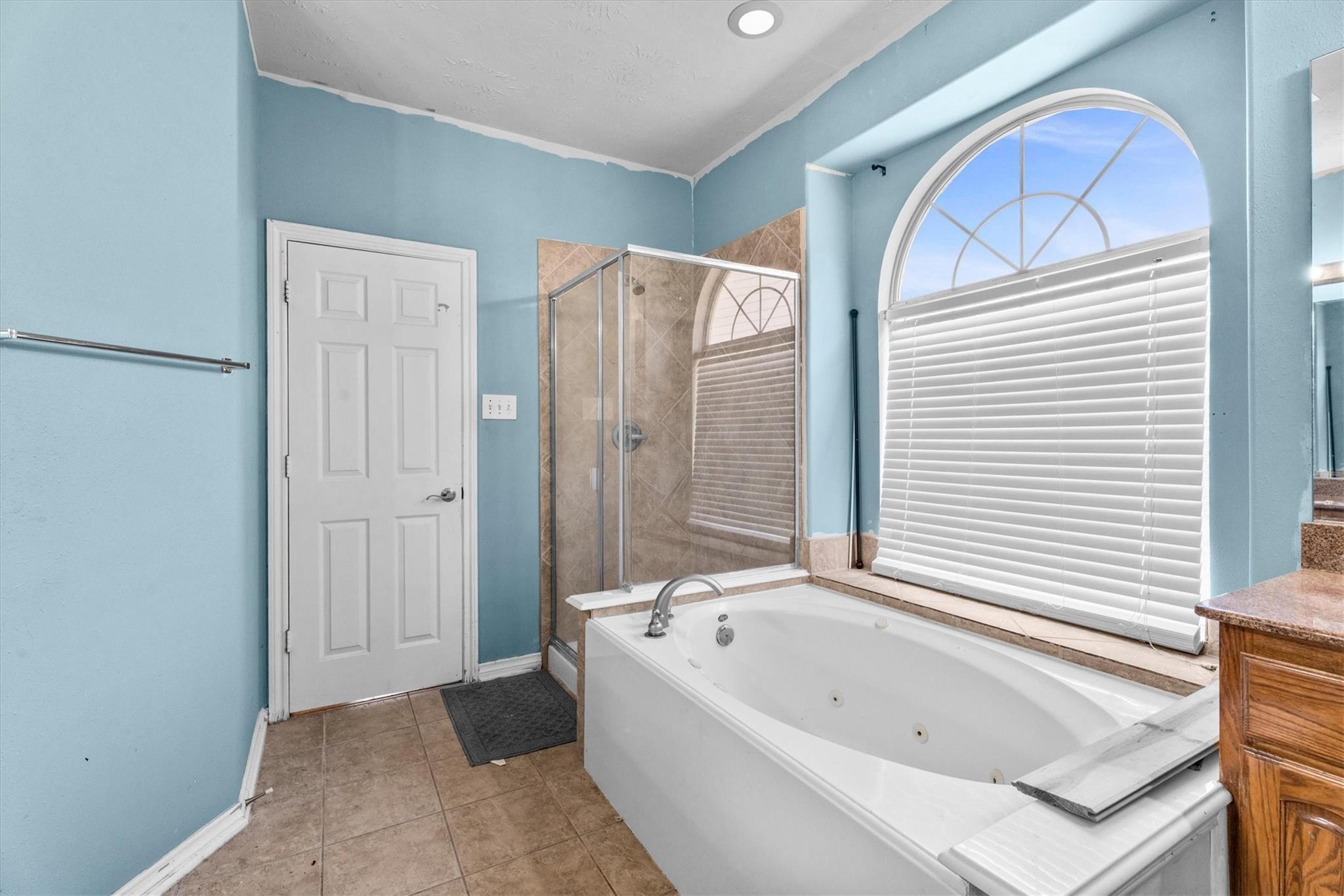 8214 Creekside Willow Court