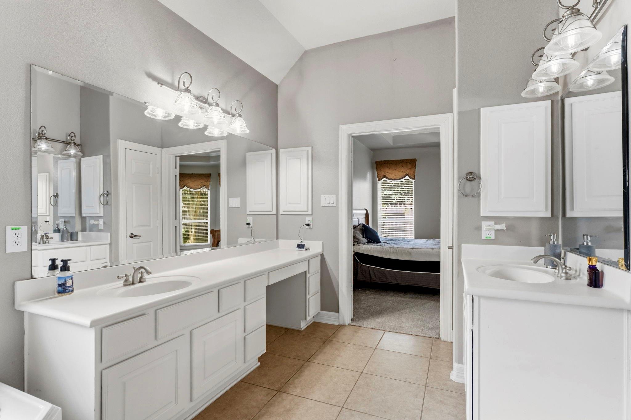 14503 Ivy Wood Court