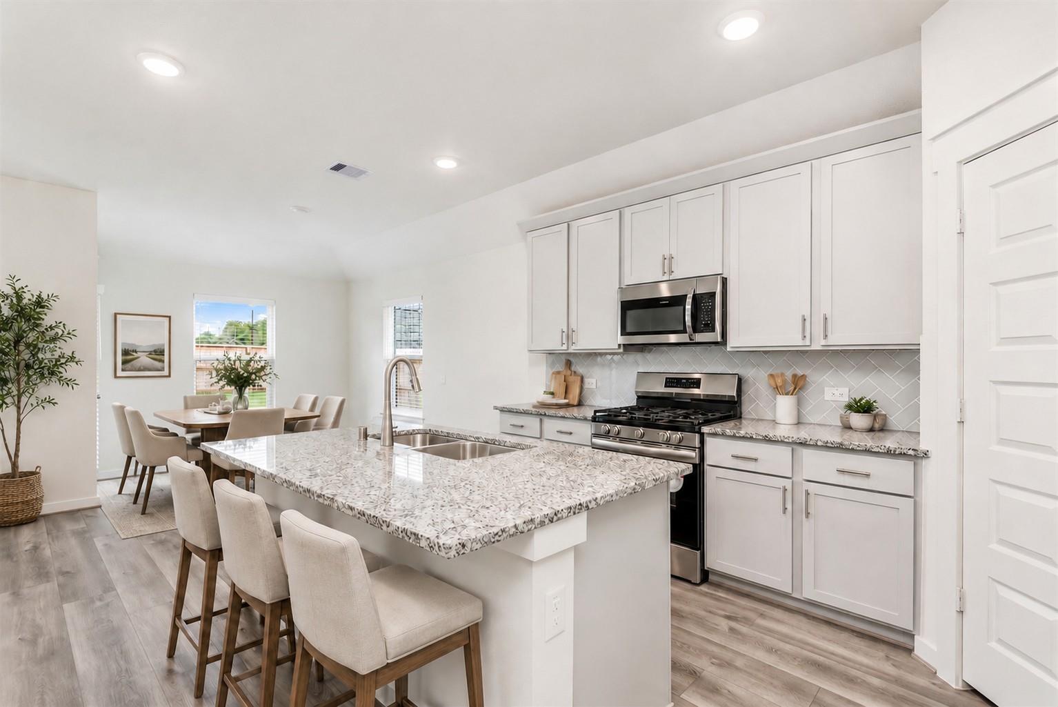 3111 West Frontier Lane