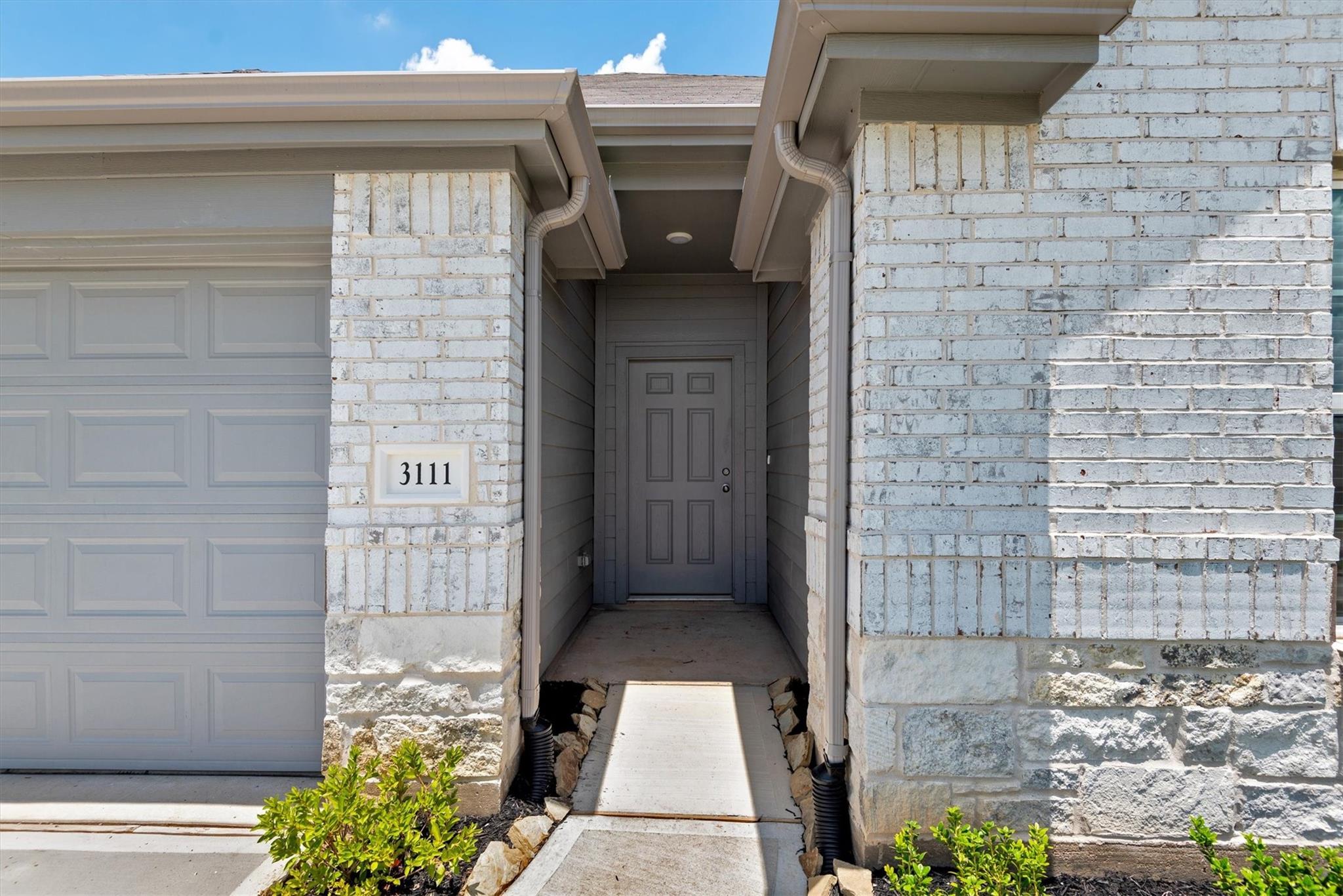 3111 West Frontier Lane