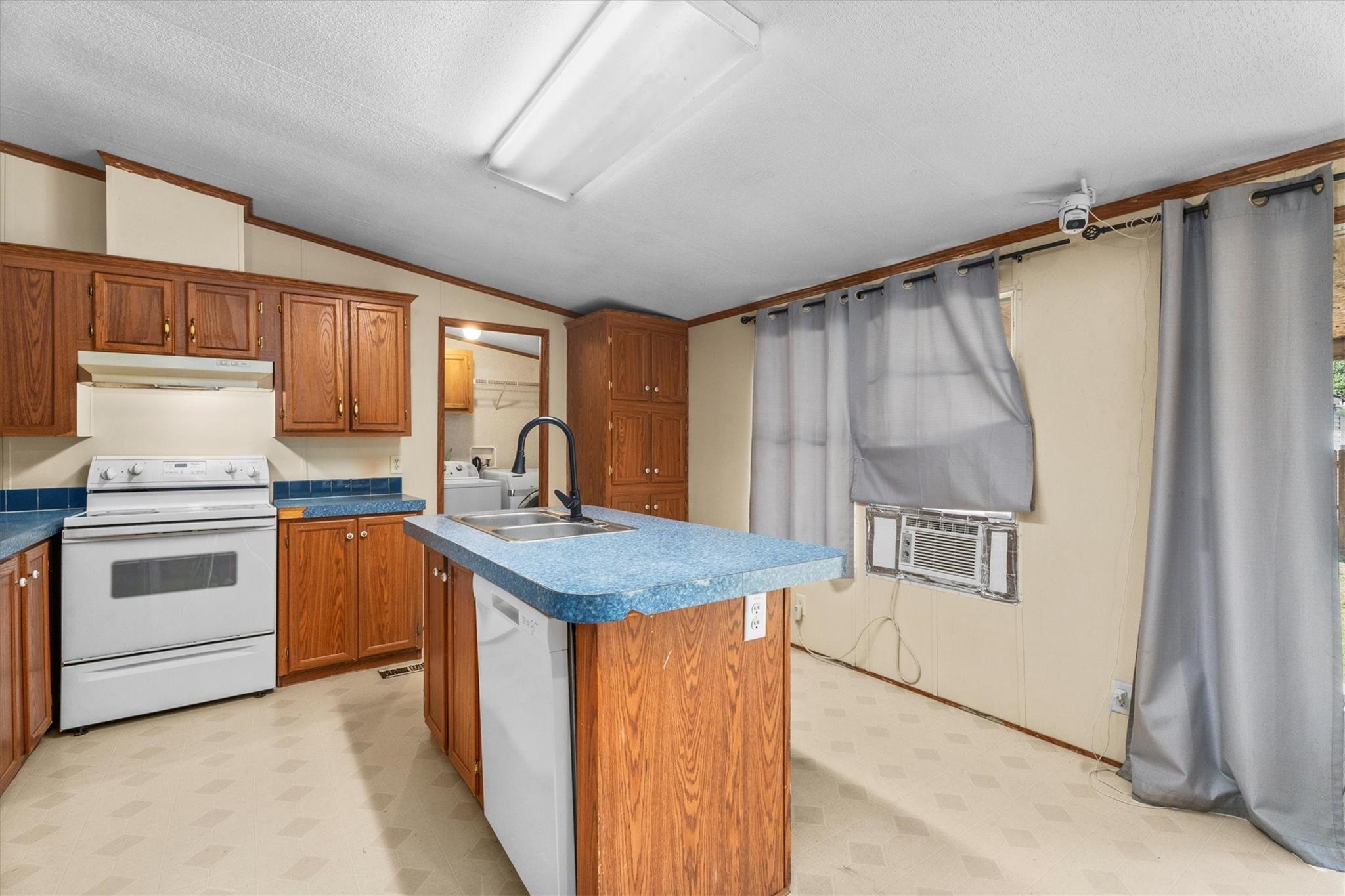 16105 Lone Star Ranch Drive