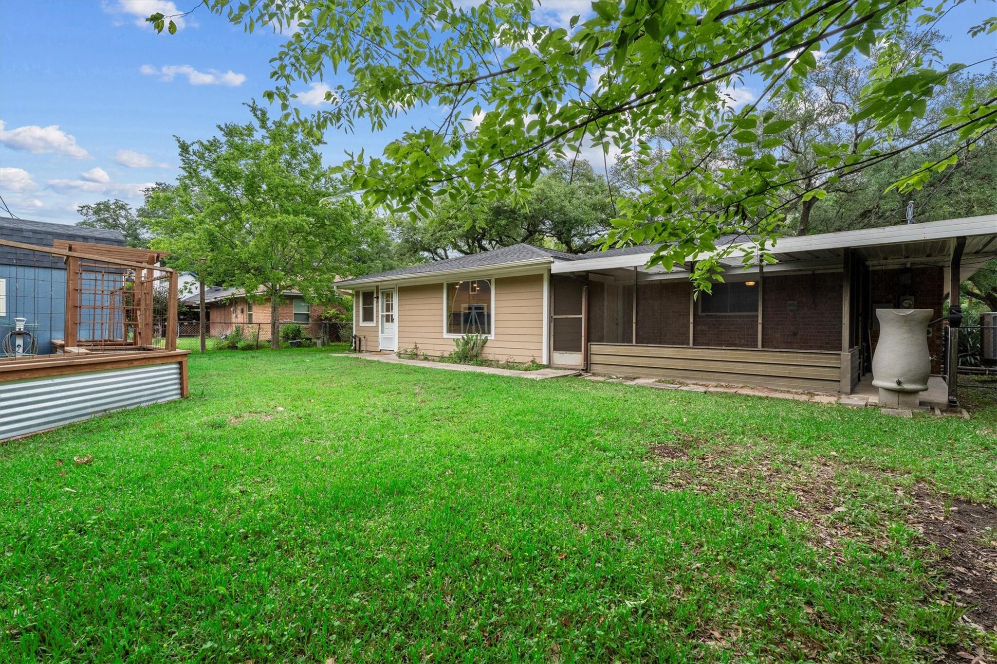 703 Barbara Street