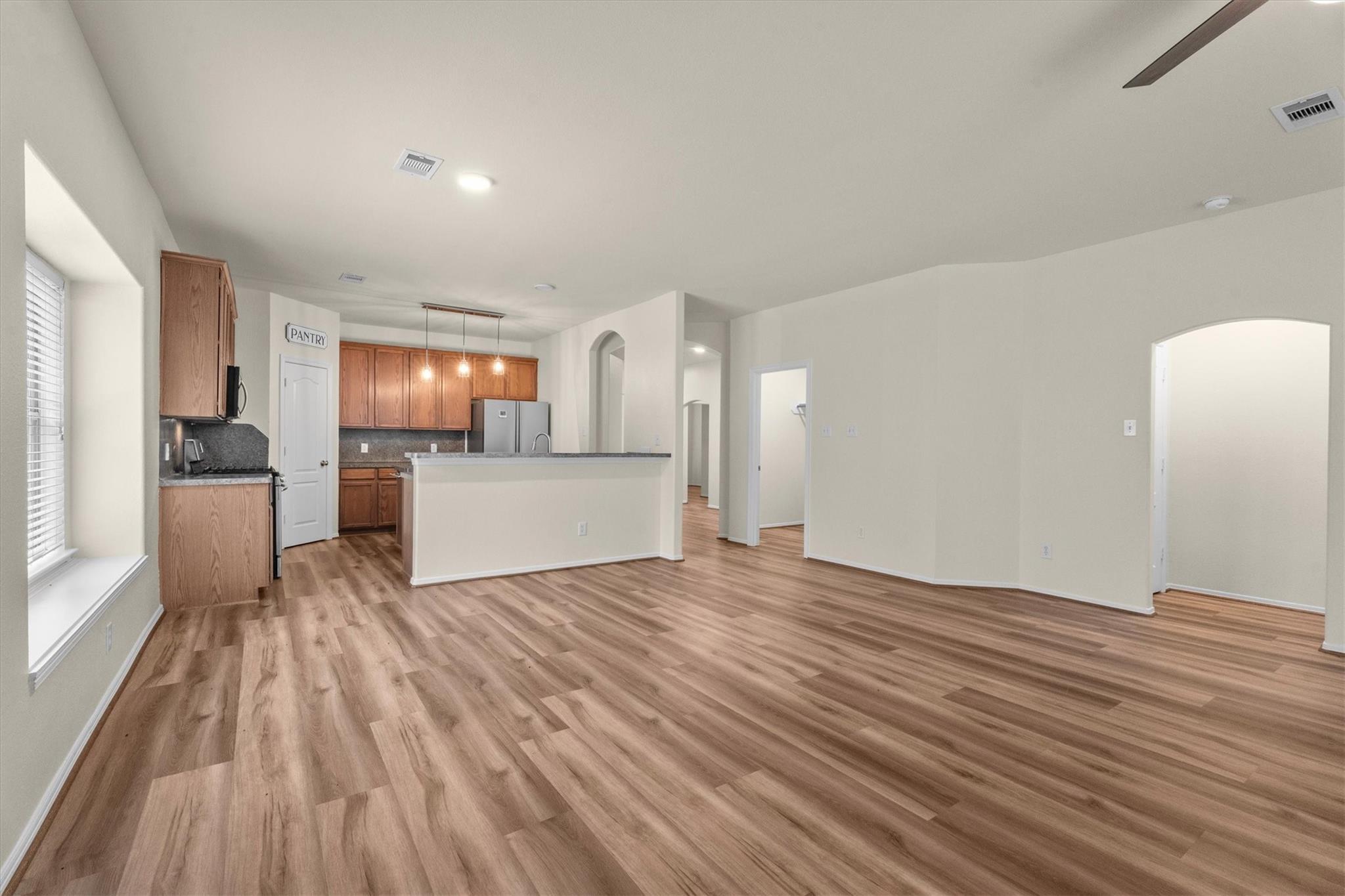 1069 Shadow Glenn Drive