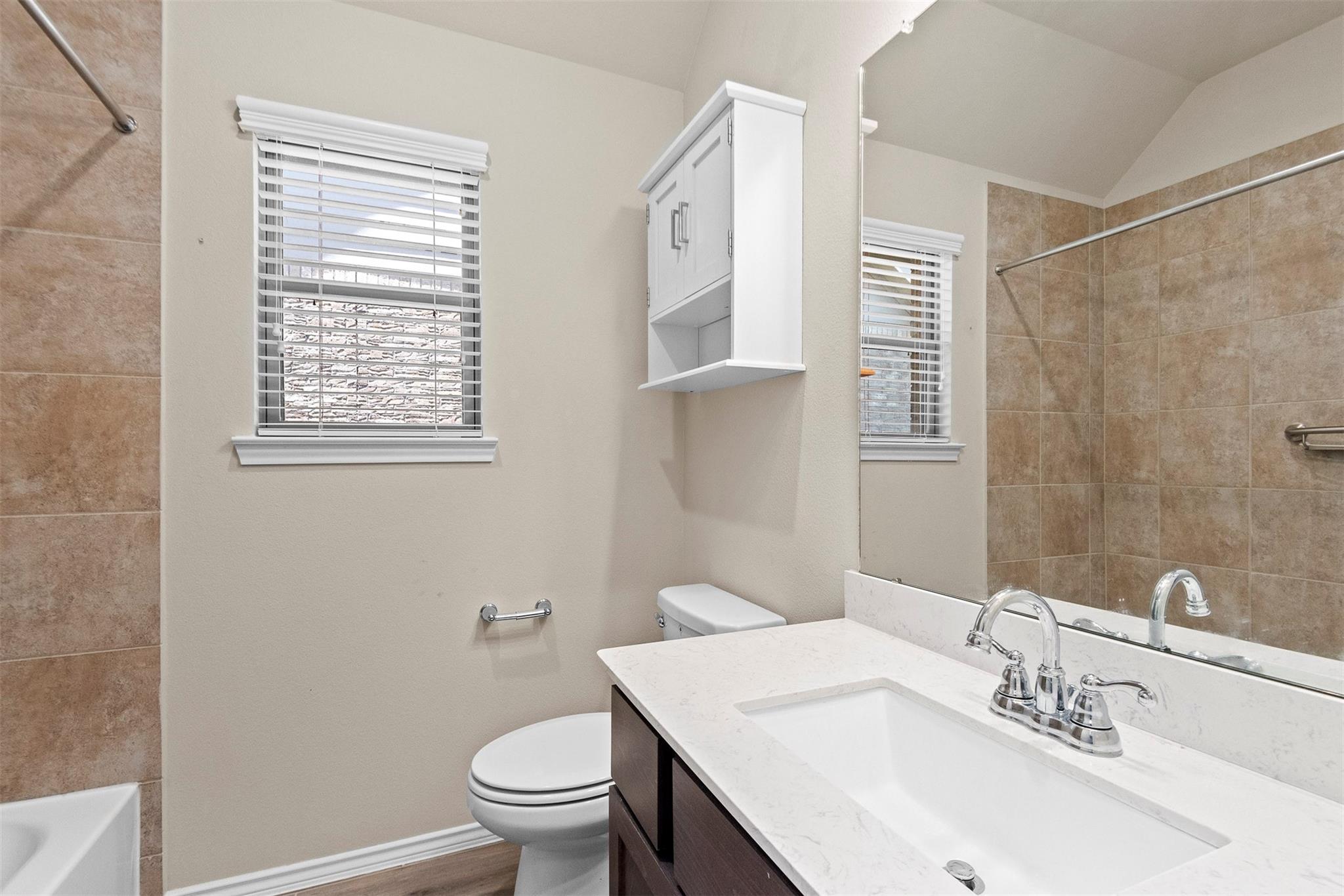 25318 Pirates One Drive