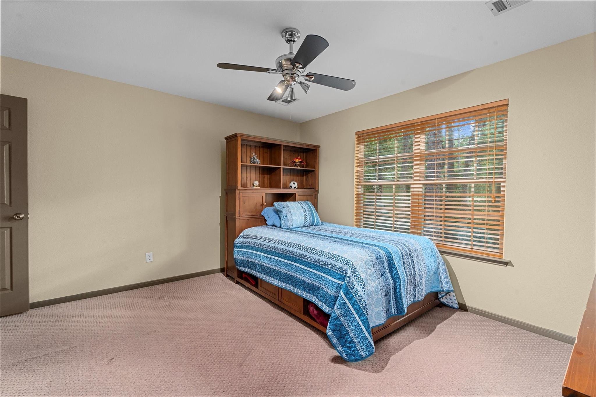 117 Treescape Circle