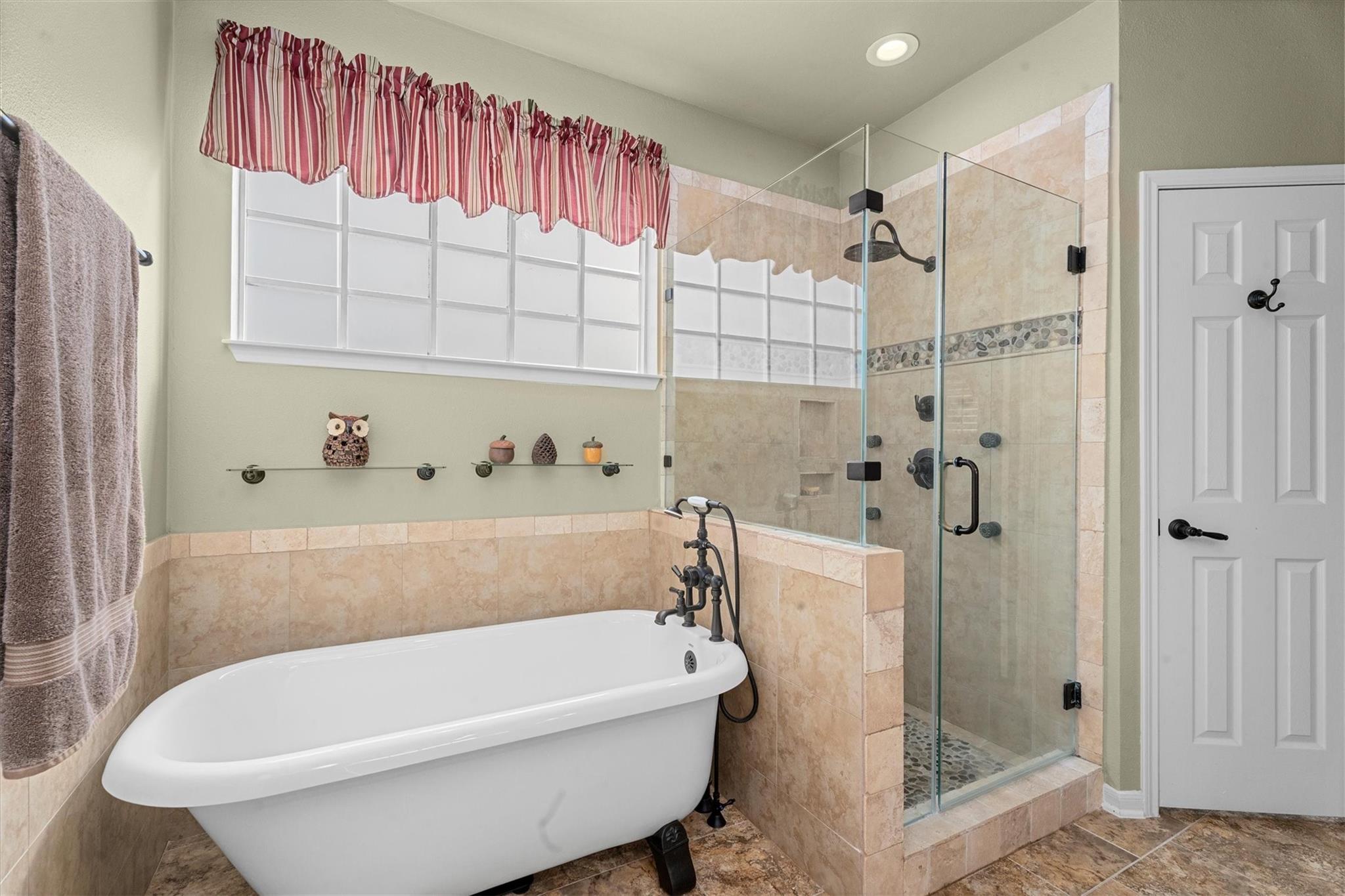 117 Treescape Circle