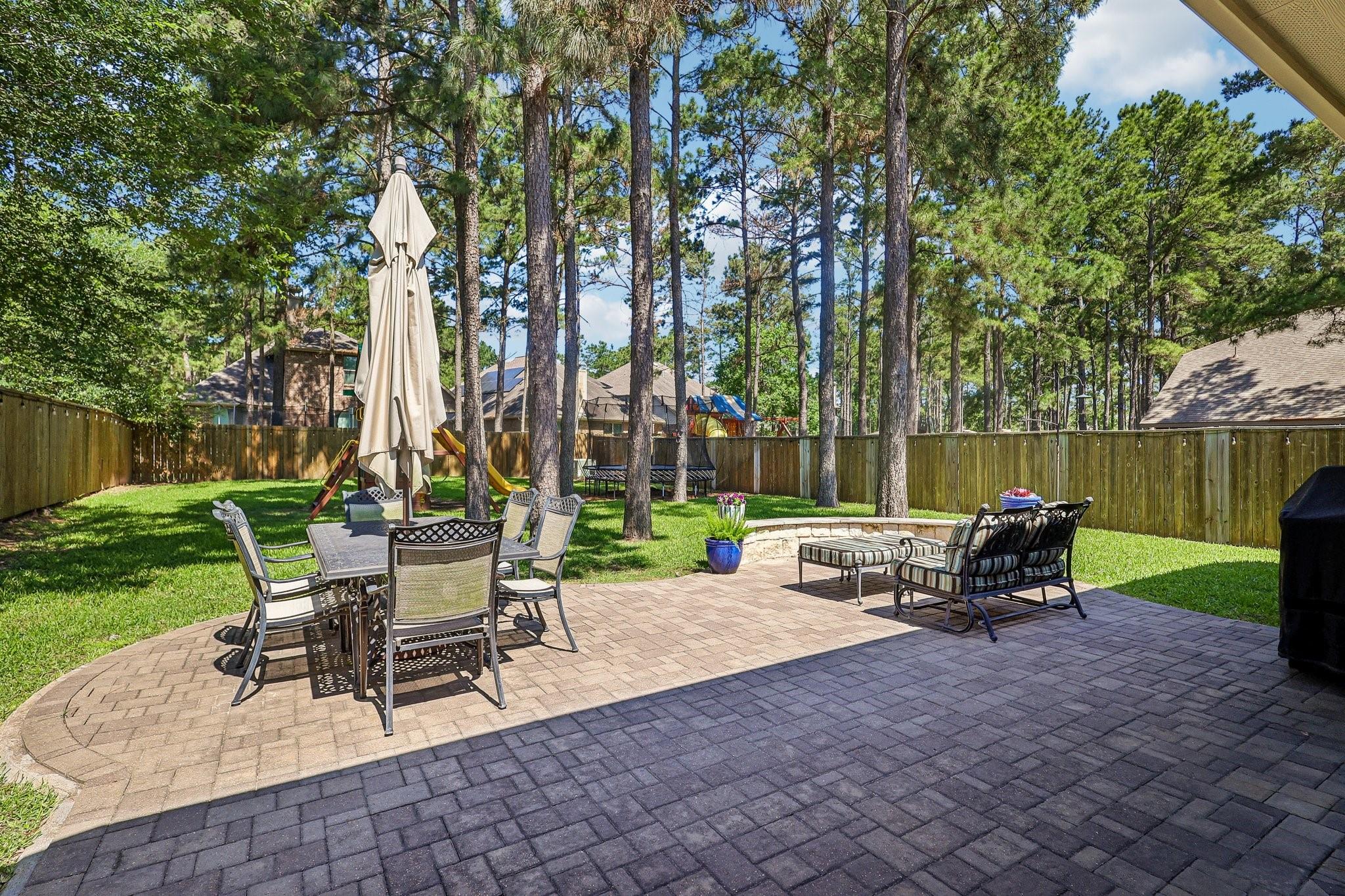 54 W Wolf Cabin Circle