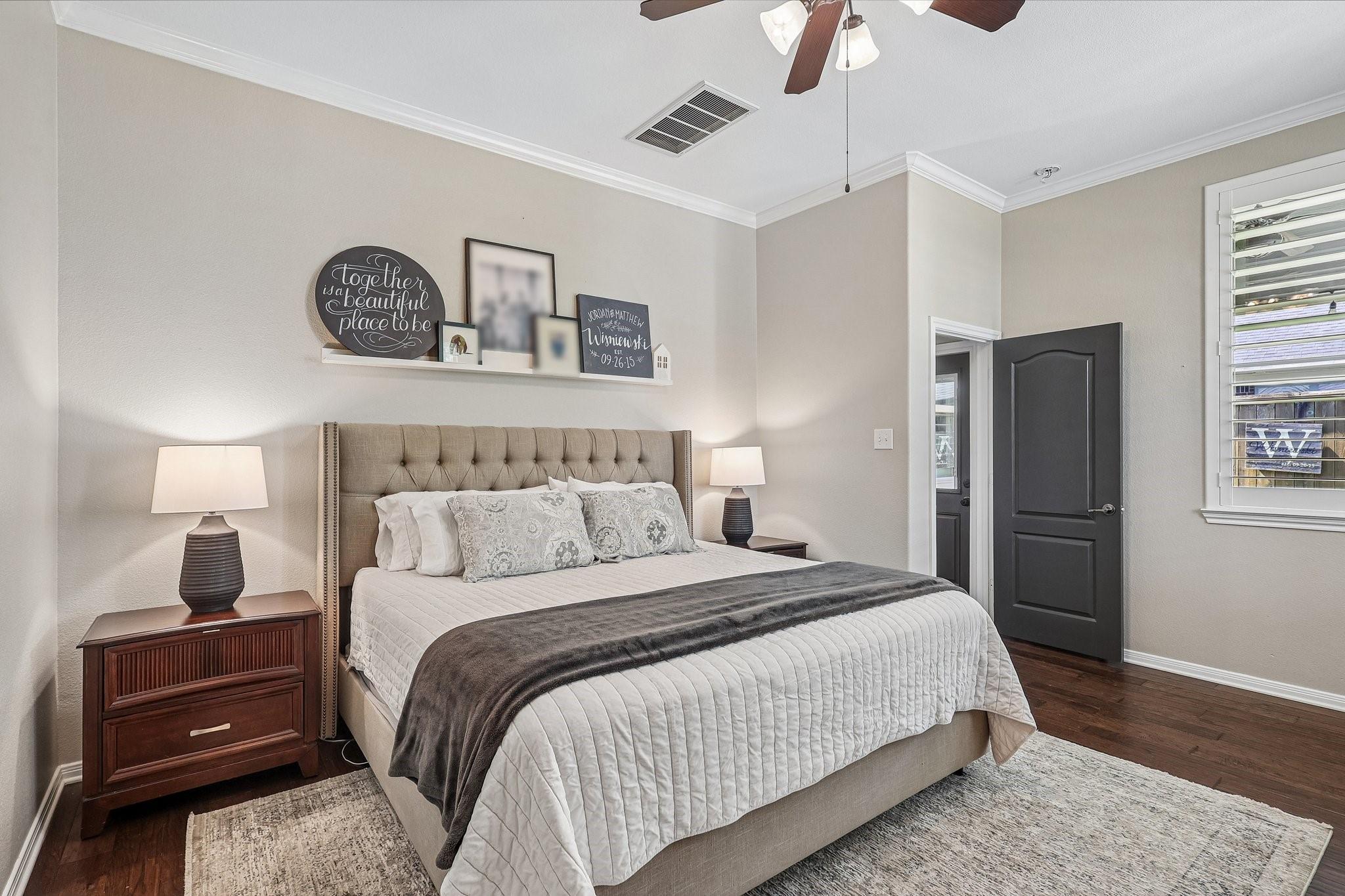 54 W Wolf Cabin Circle