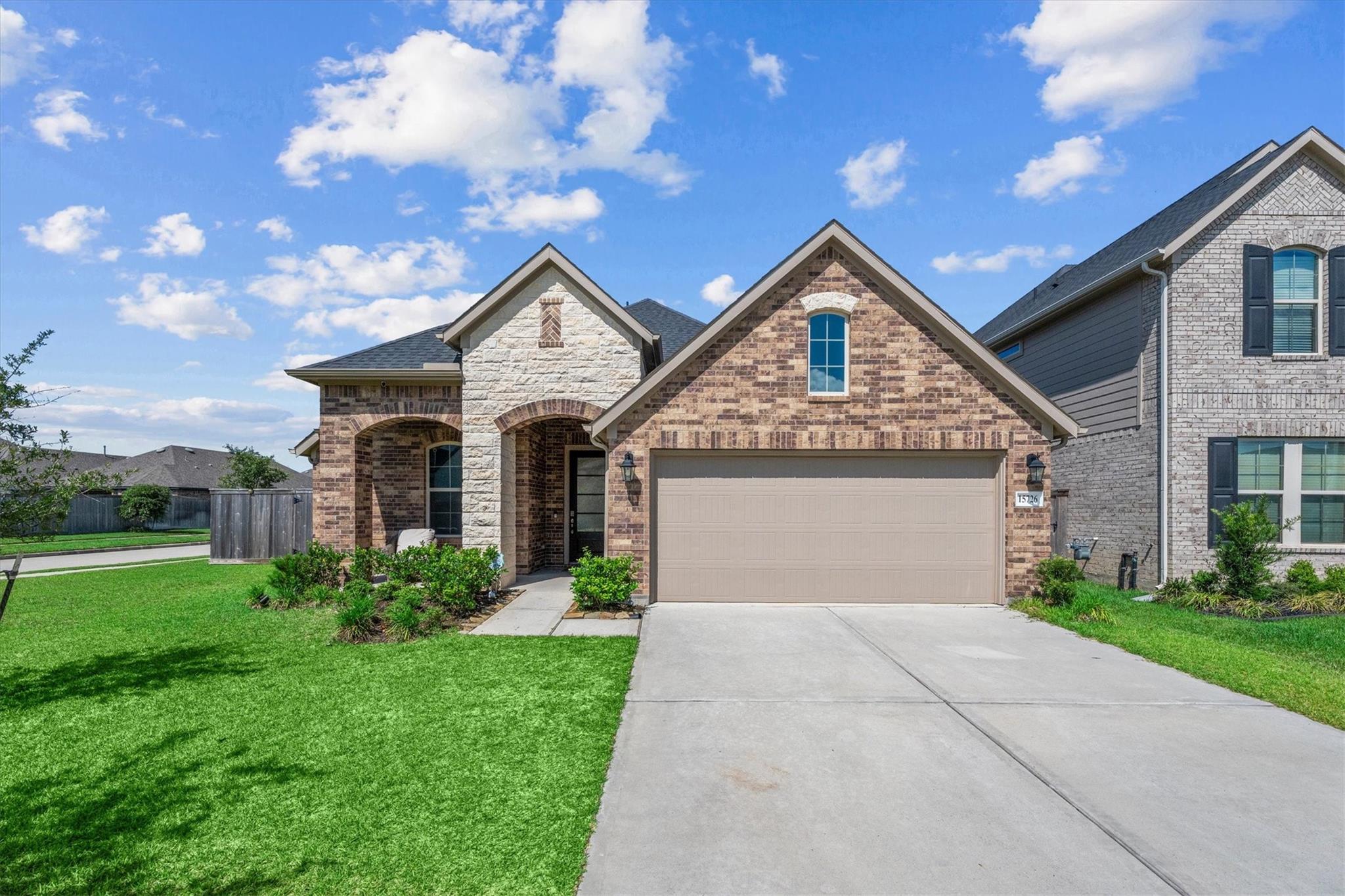 15726 Rosemary Hill Lane