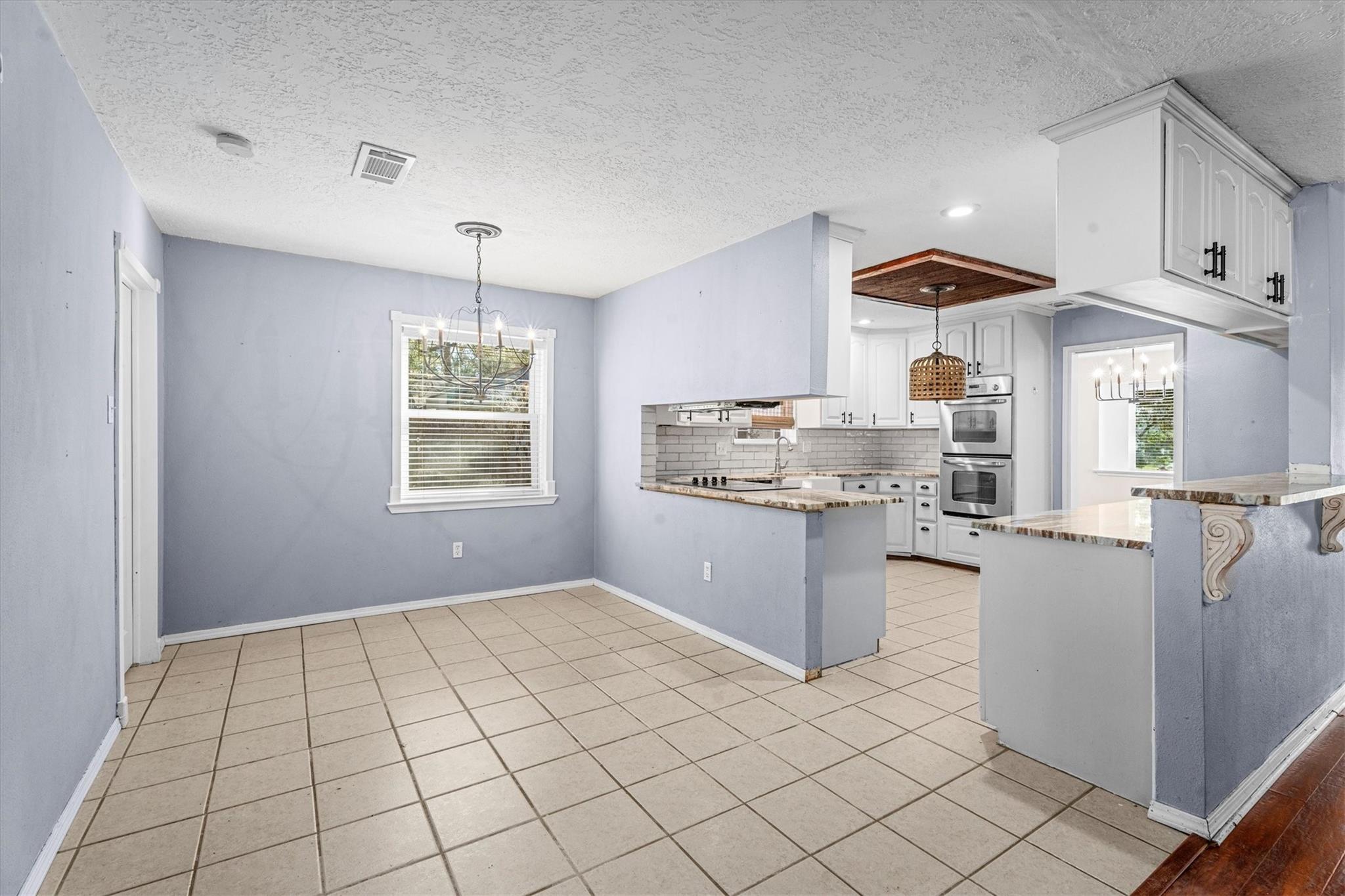 8118 Oak Moss Drive