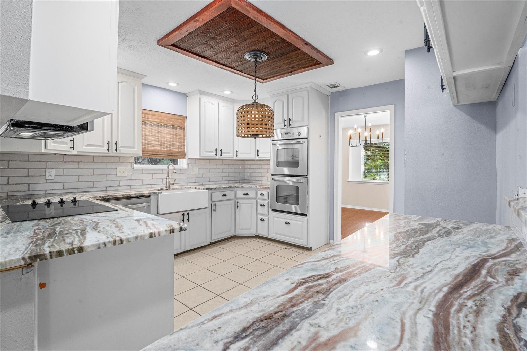 8118 Oak Moss Drive
