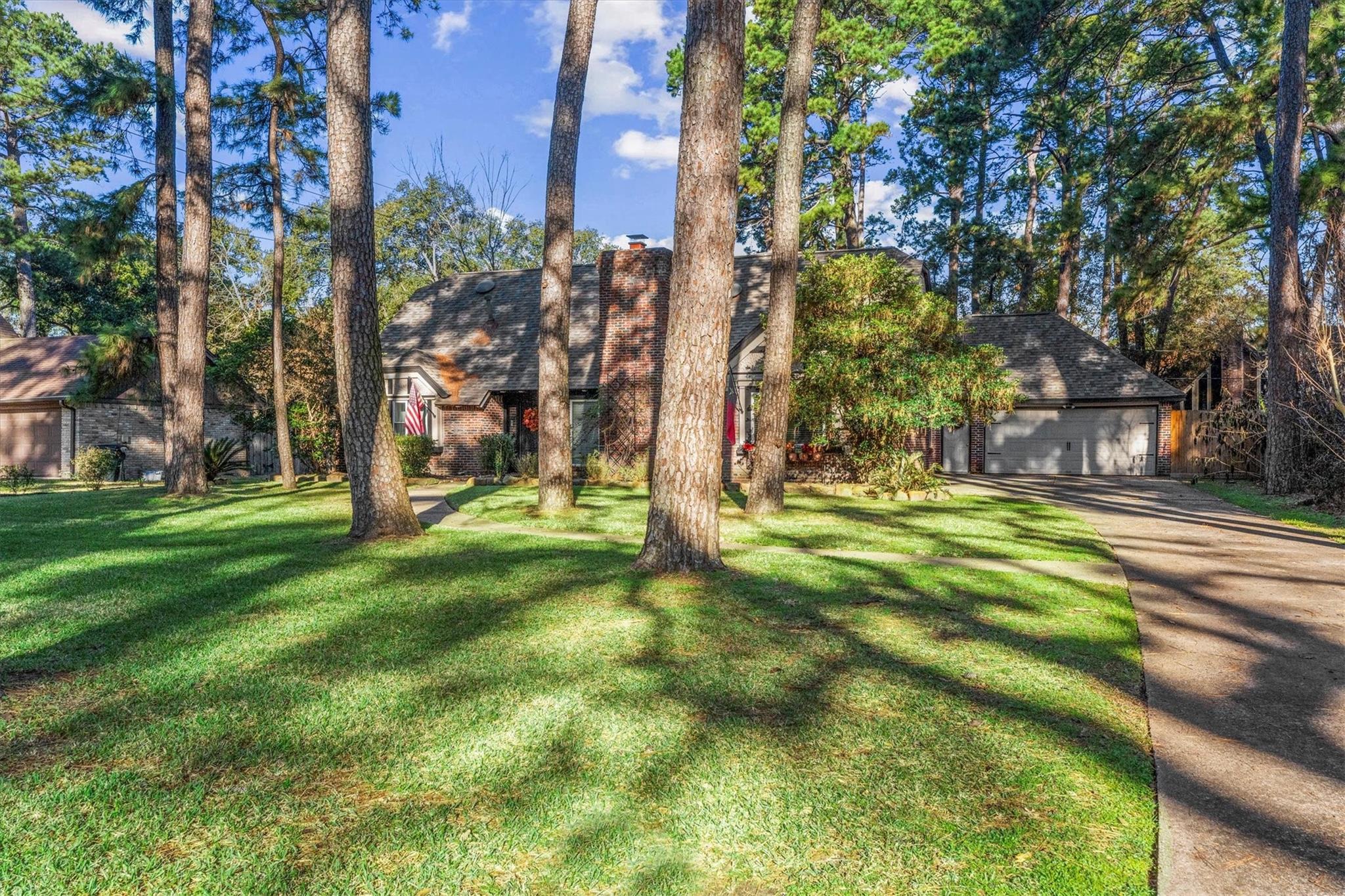 8118 Oak Moss Drive