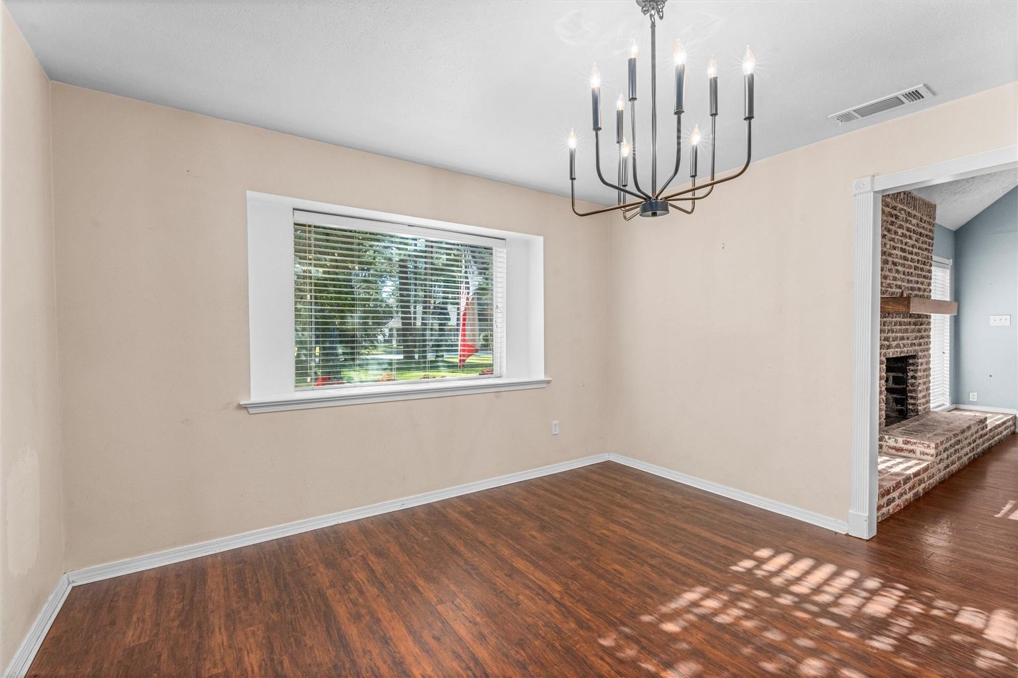 8118 Oak Moss Drive