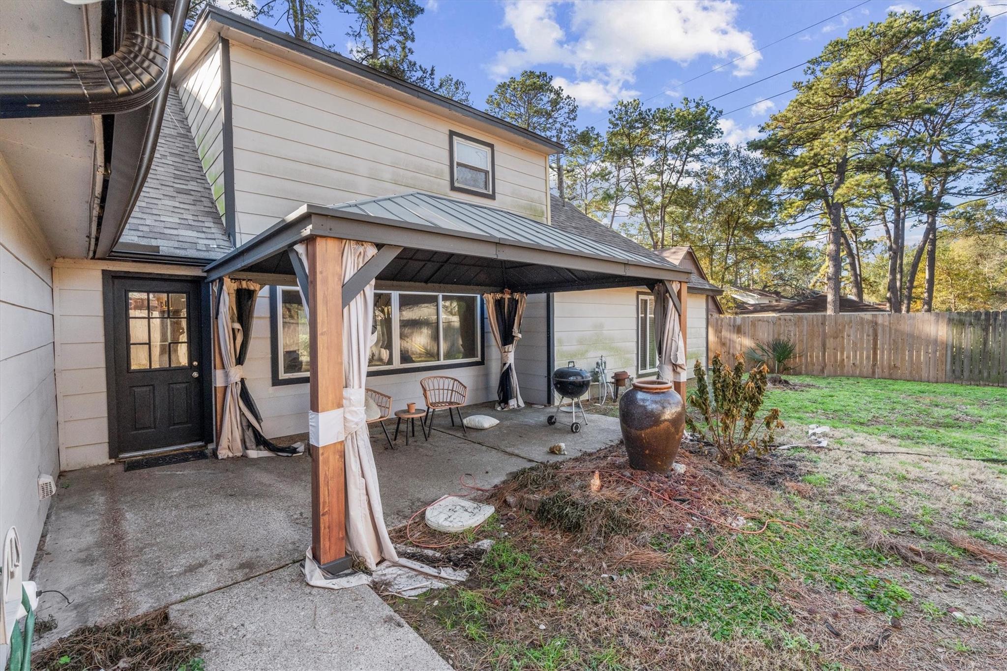 8118 Oak Moss Drive