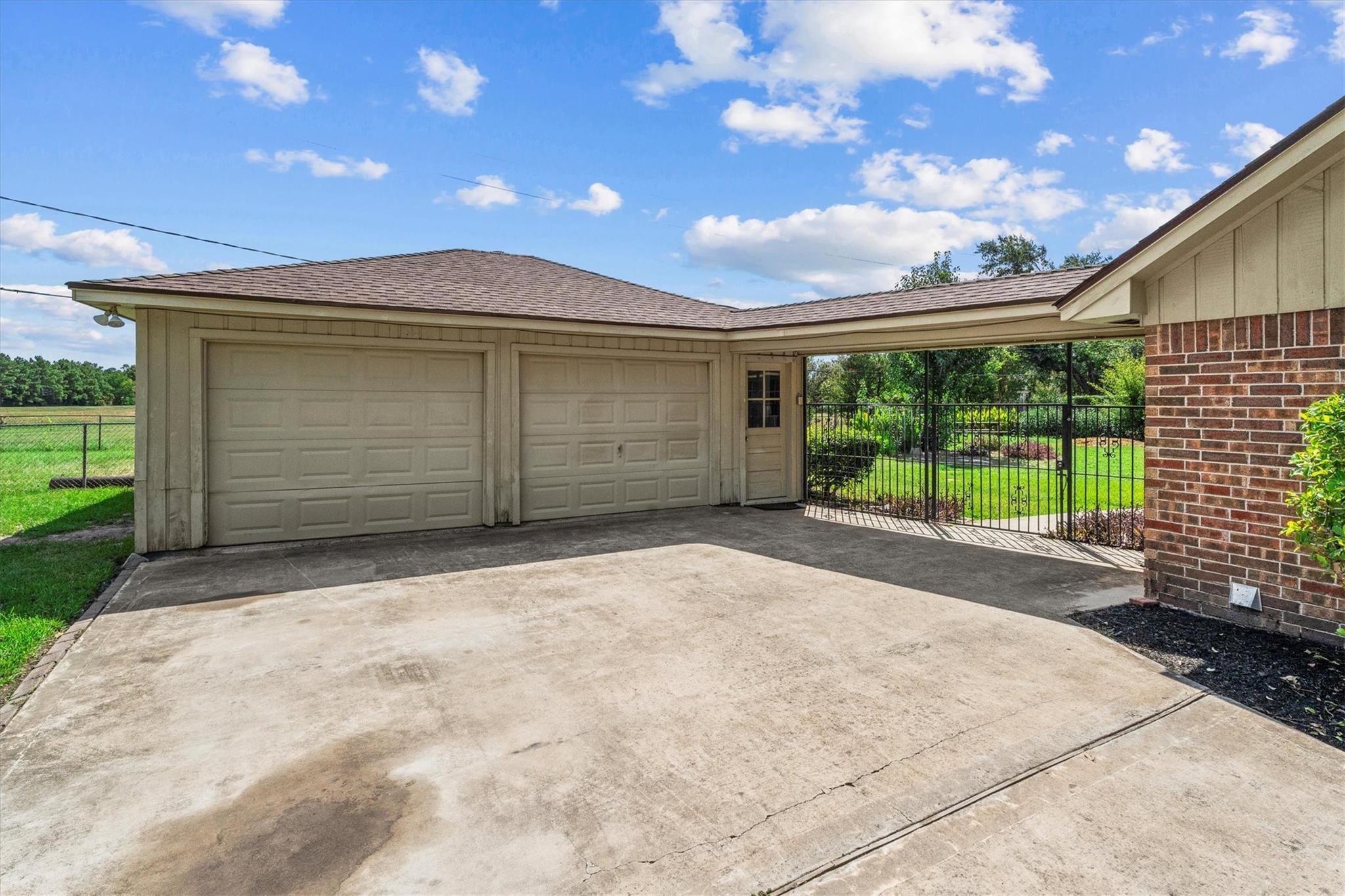 19126 Challe Circle E