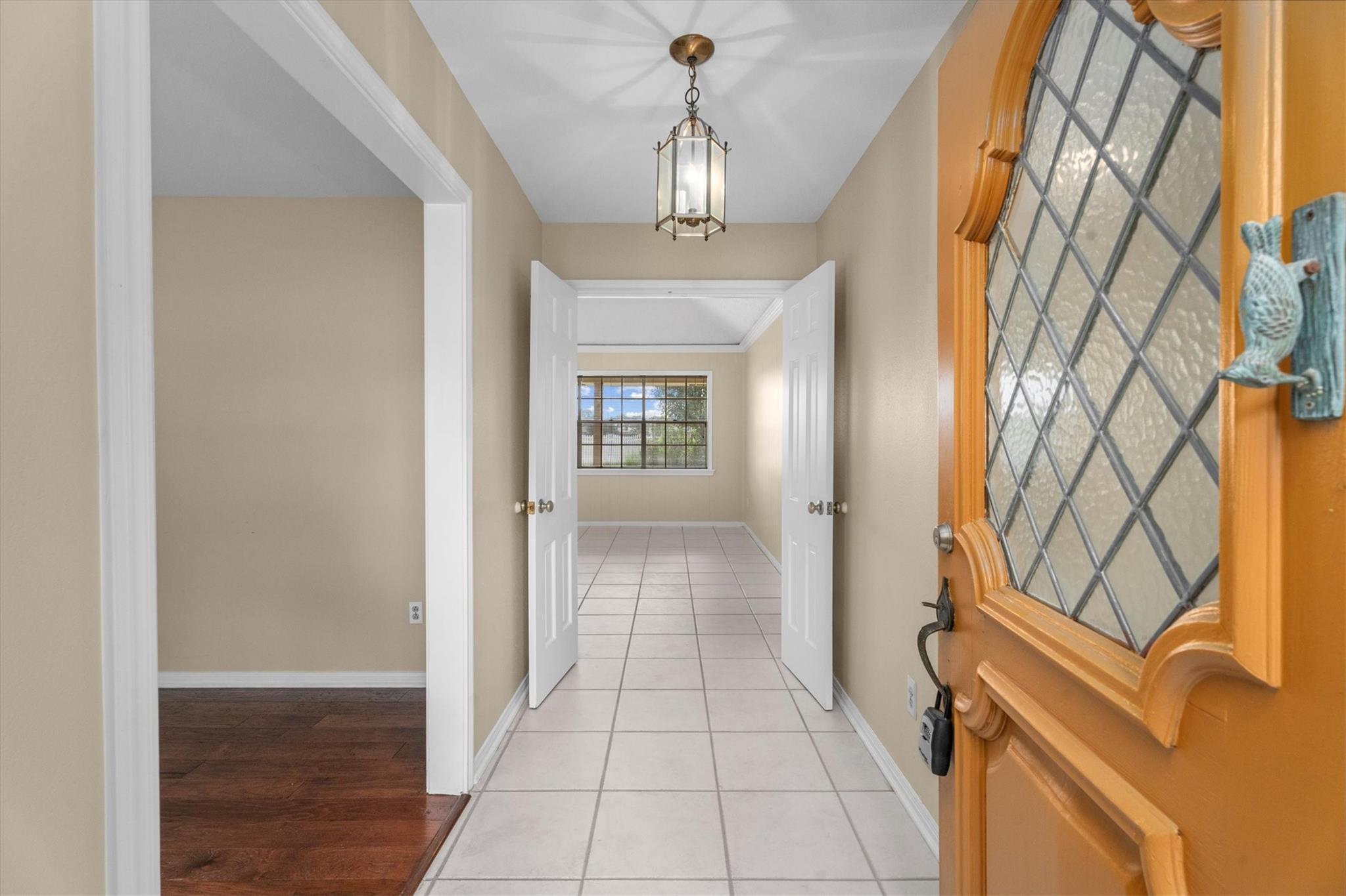 19126 Challe Circle E