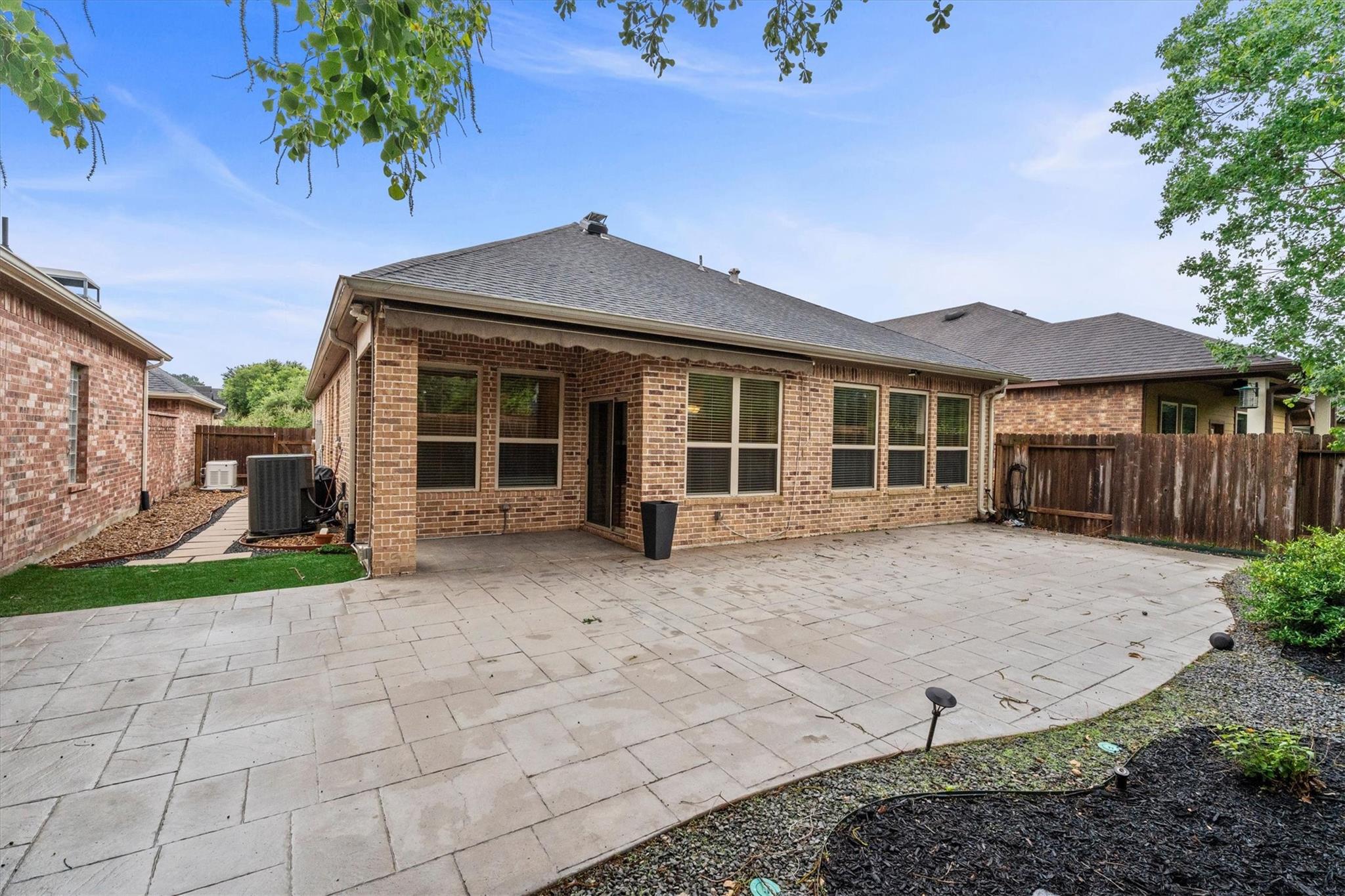 8603 Crescent Valley Lane
