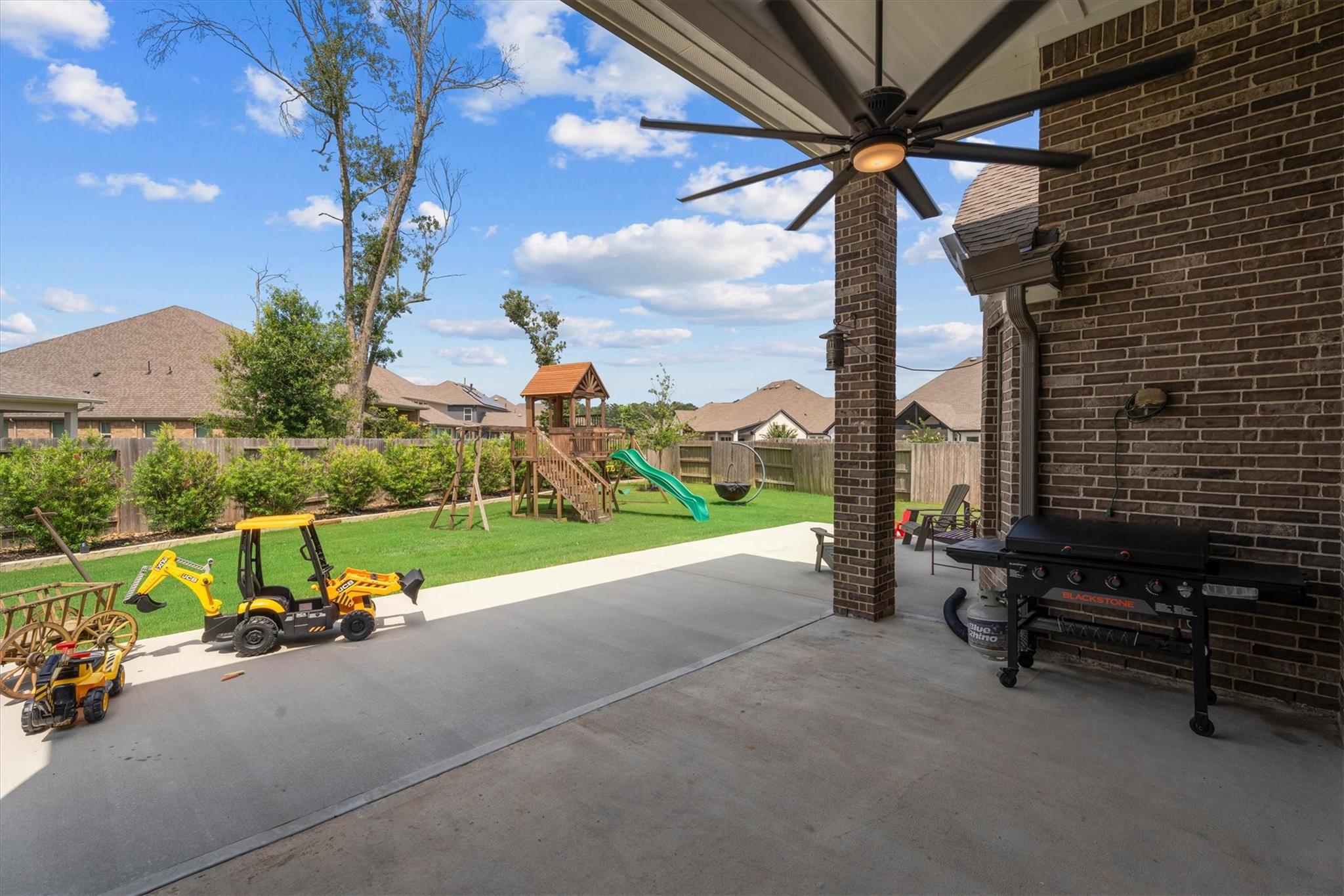 17403 Violet Vineyard Street
