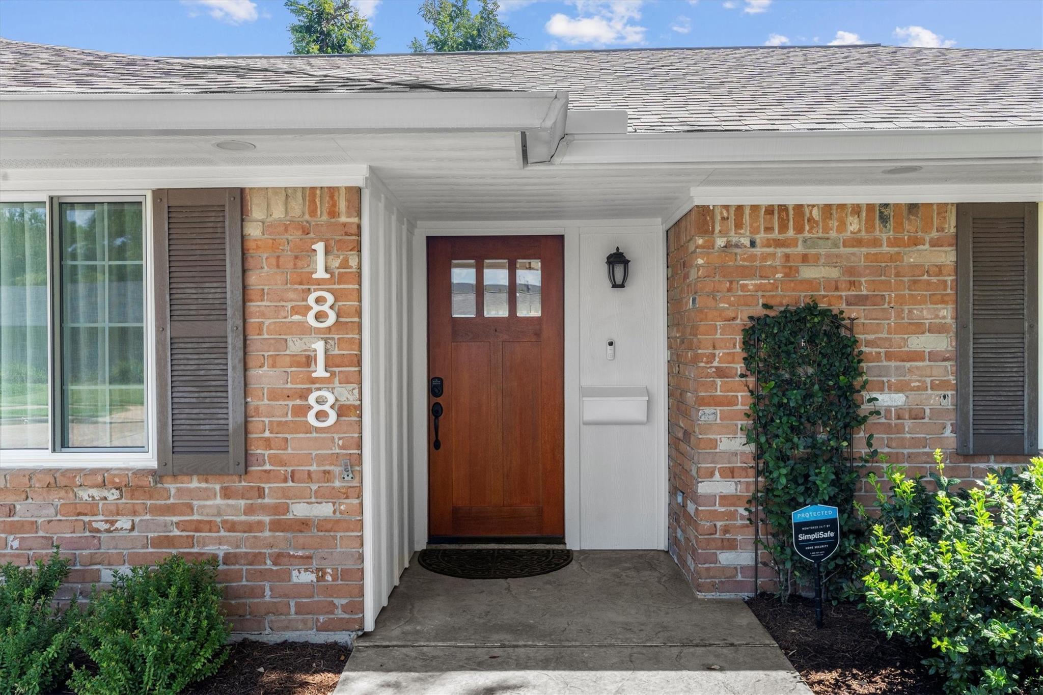 1818 Salford Drive