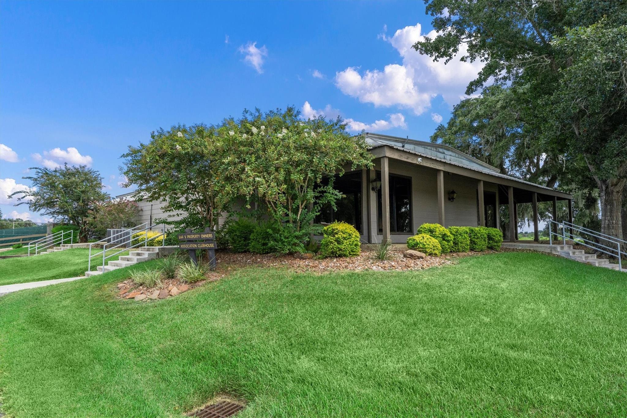 41614 Cherokee Trail