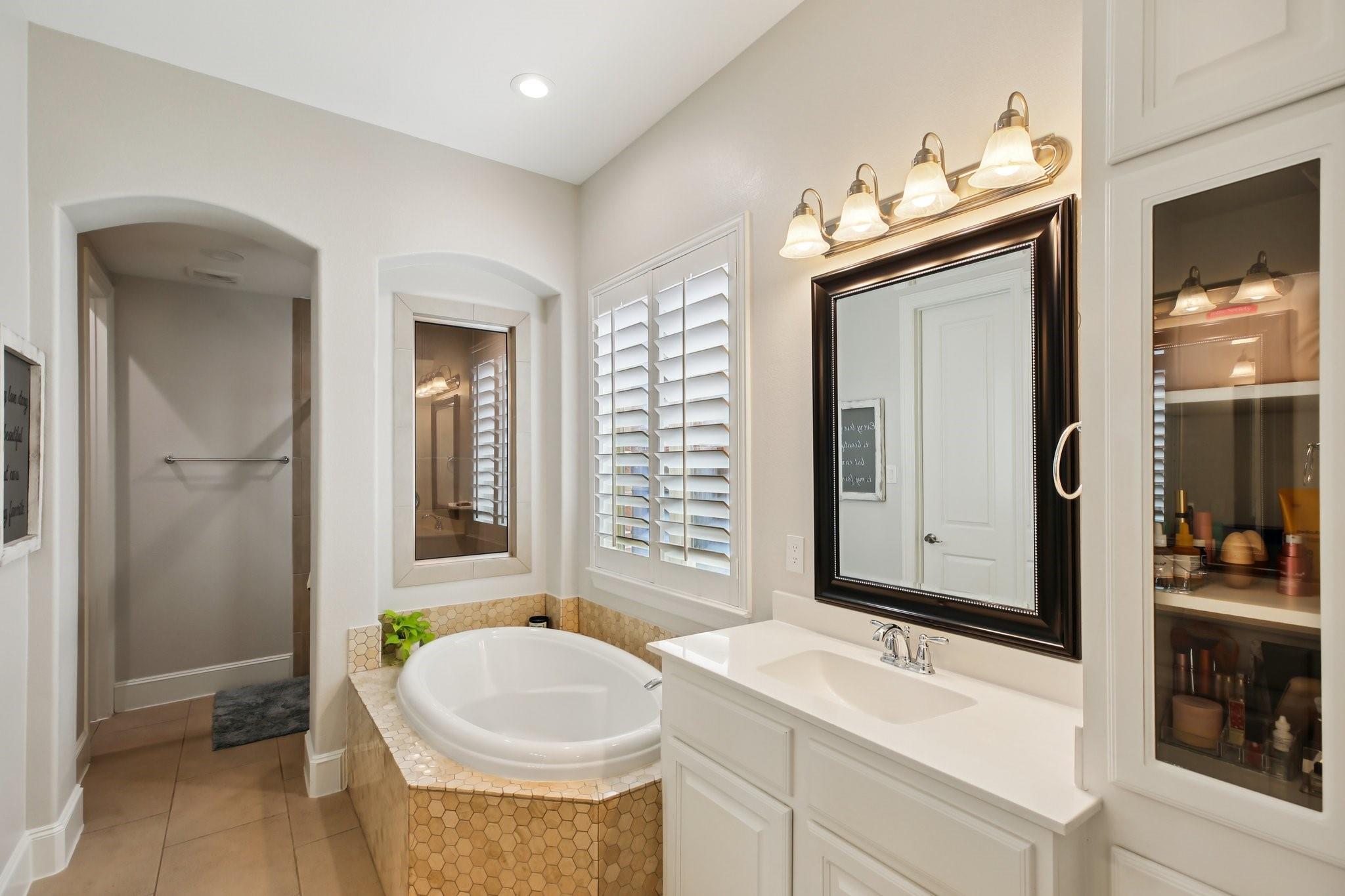 27914 Arden Trail