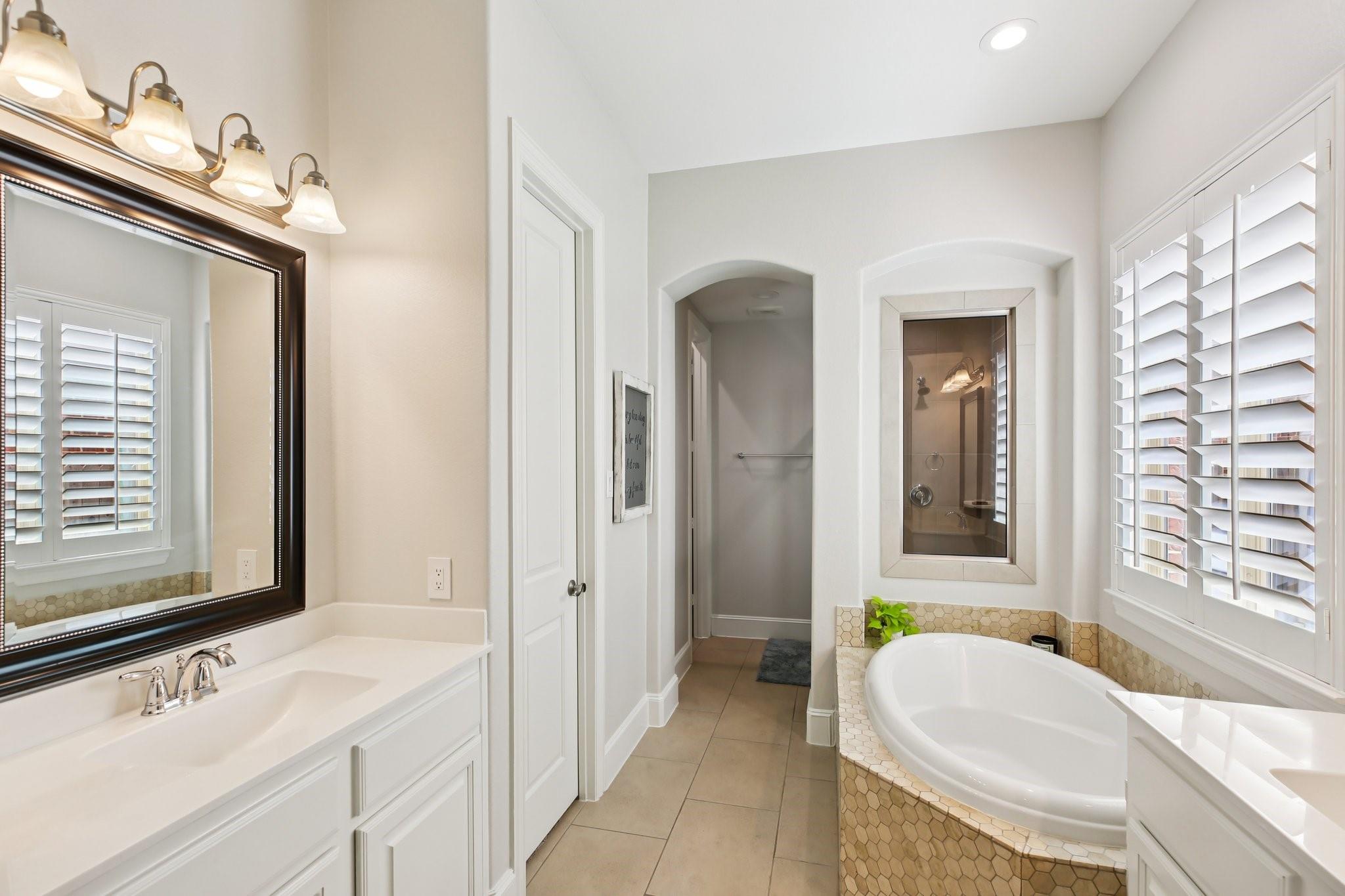 27914 Arden Trail