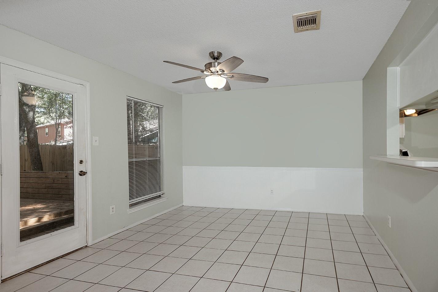 6 S Pineplank Court