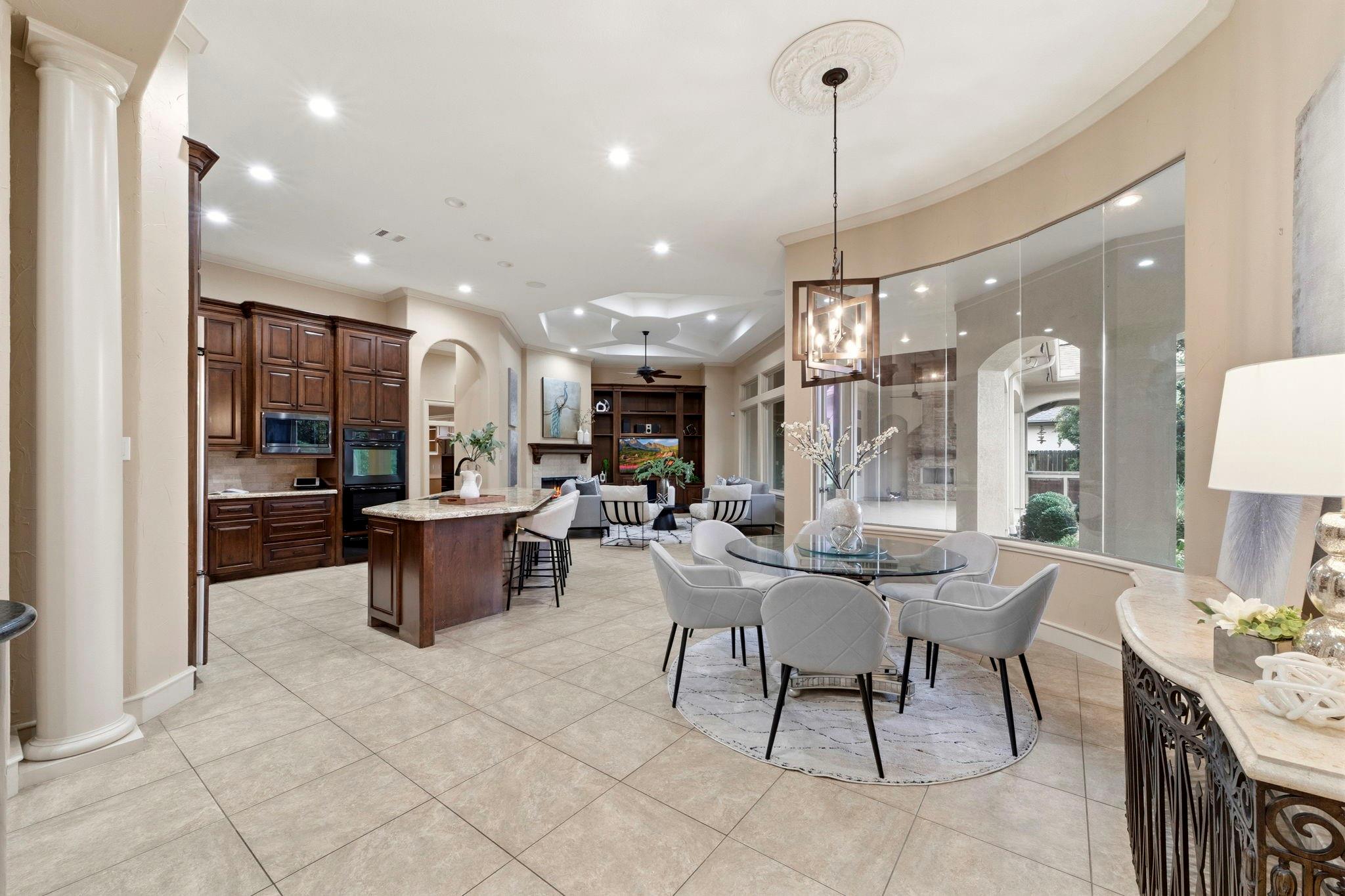 7907 Marshall Falls Drive